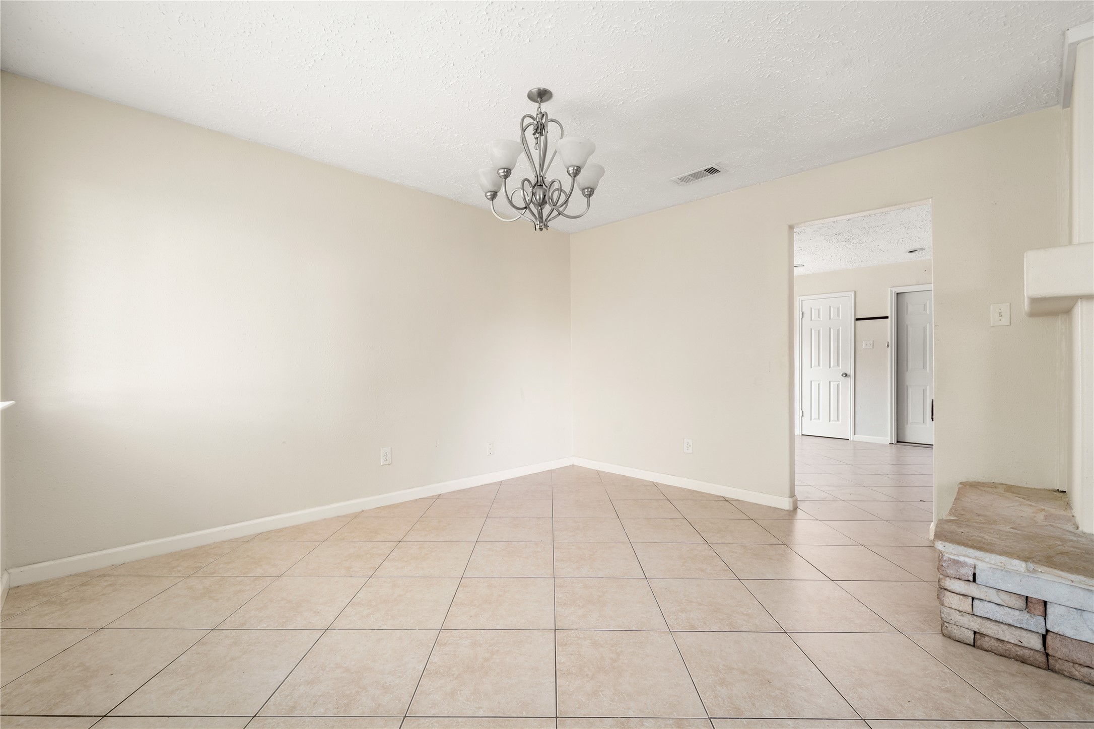 2603 Hollymist Drive Property Photo 14