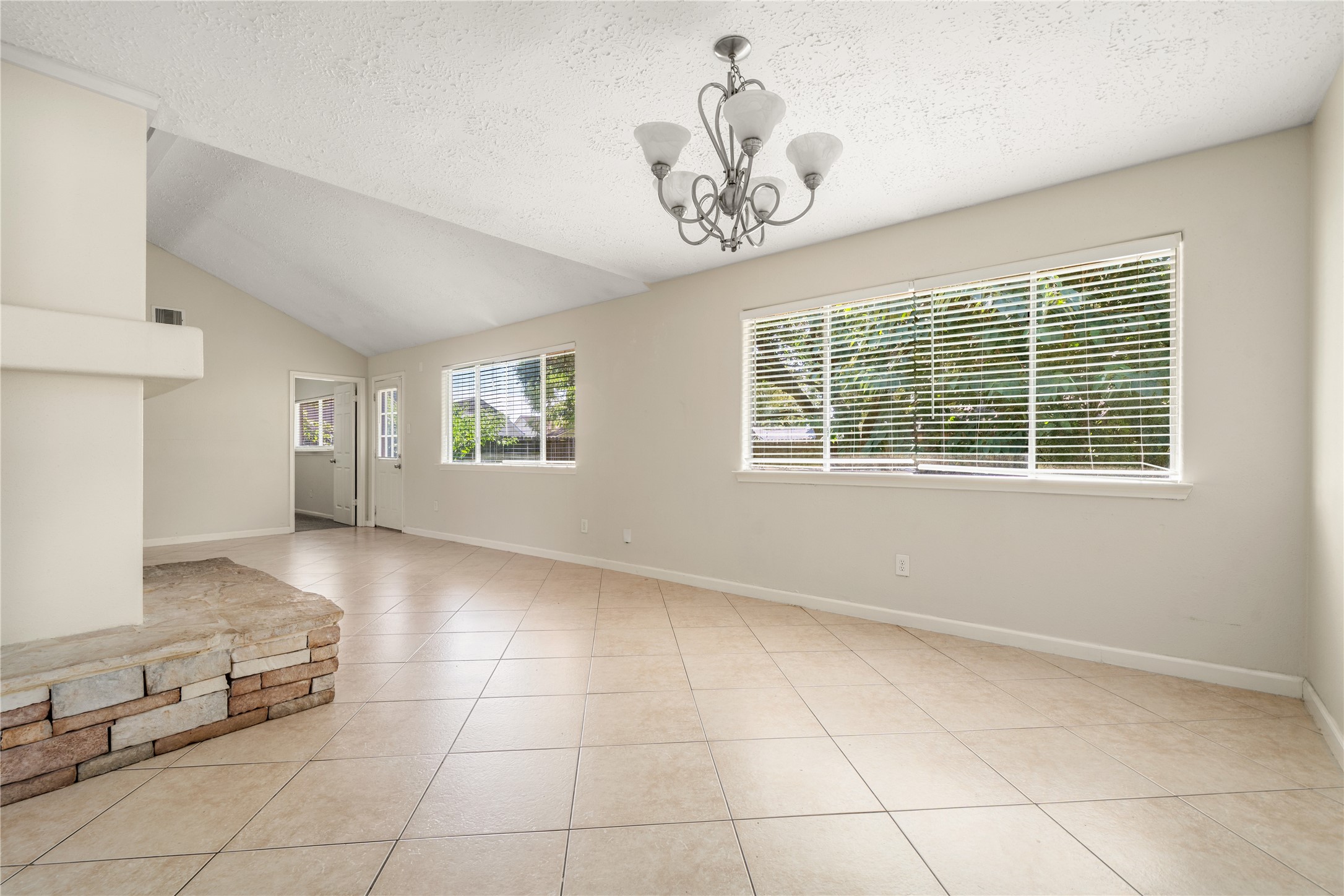 2603 Hollymist Drive Property Photo 15