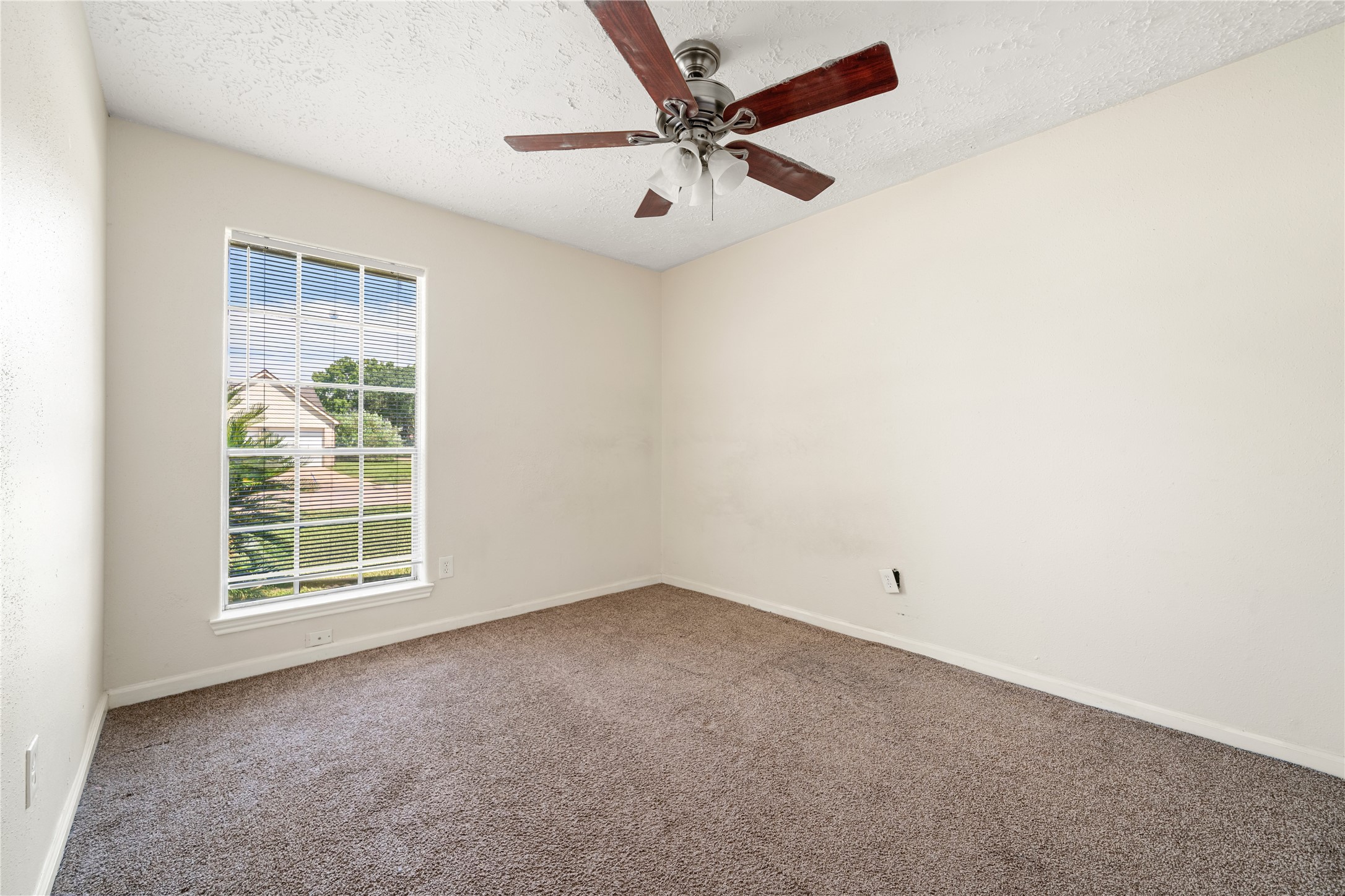 2603 Hollymist Drive Property Photo 29