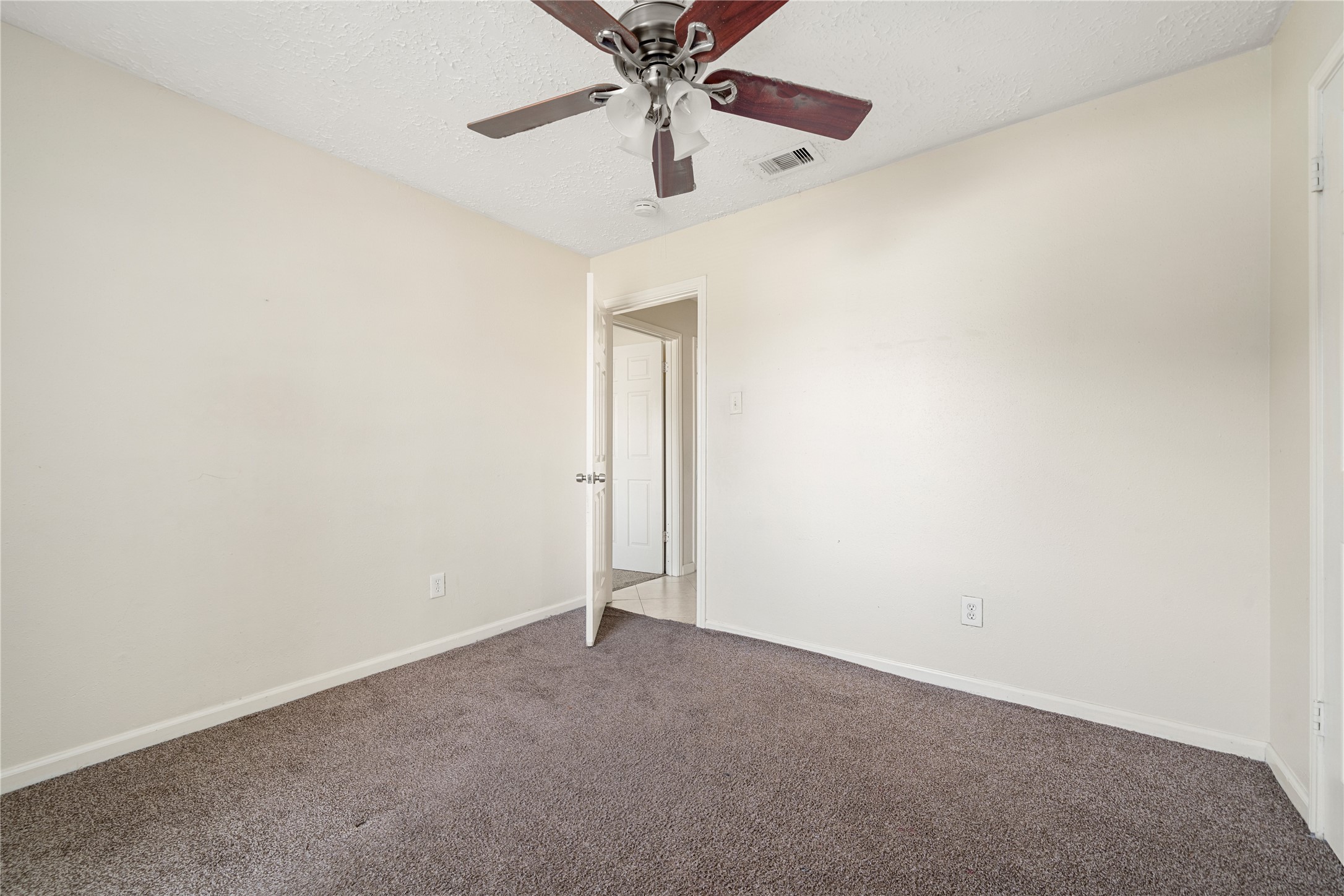 2603 Hollymist Drive Property Photo 32