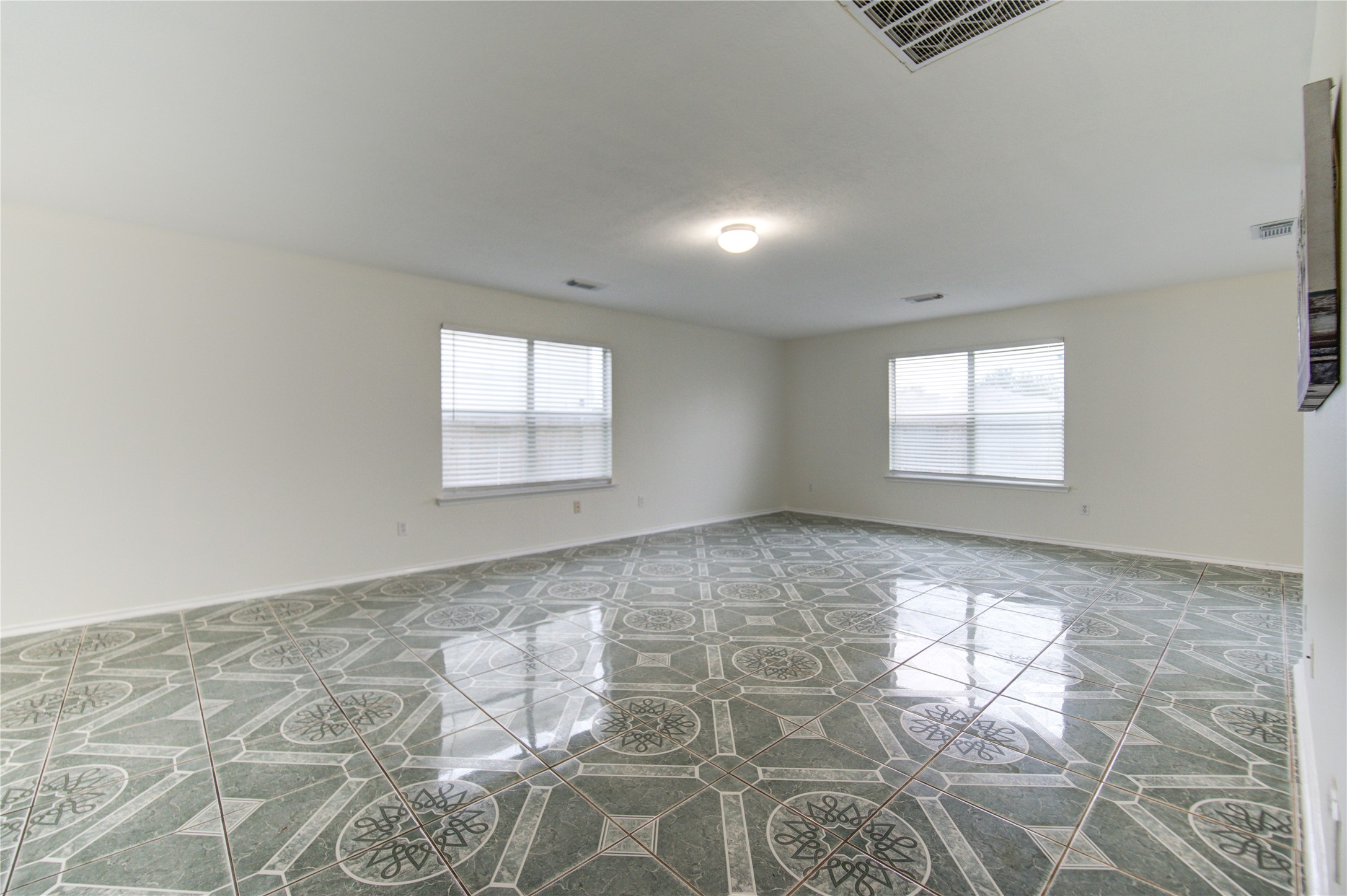 9926 Myrtle Field Lane Property Photo 6