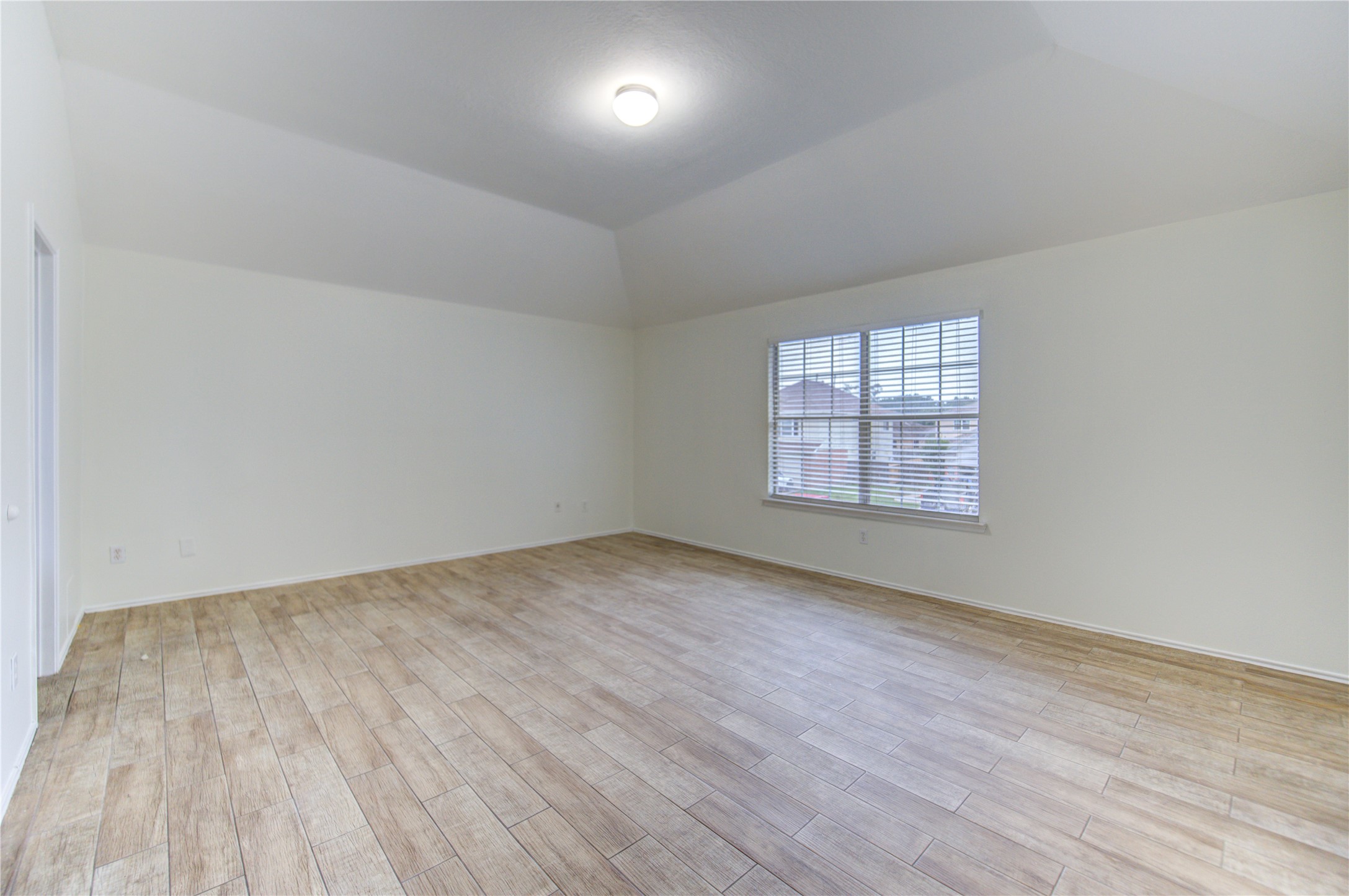9926 Myrtle Field Lane Property Photo 23