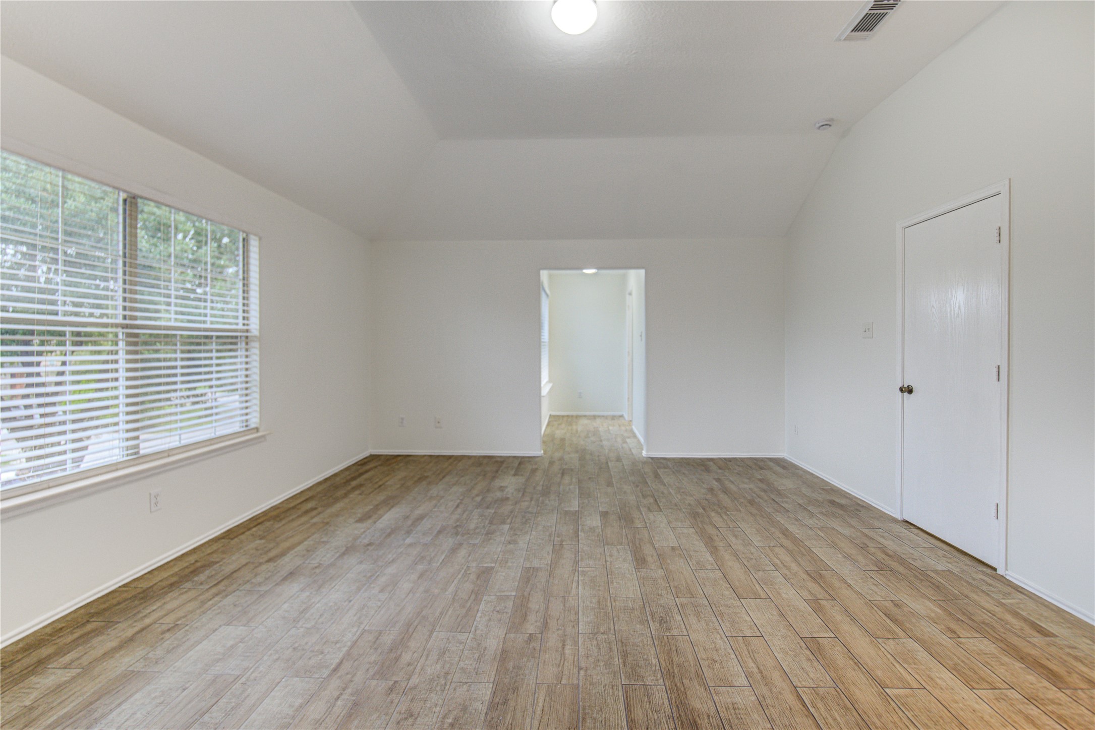 9926 Myrtle Field Lane Property Photo 26