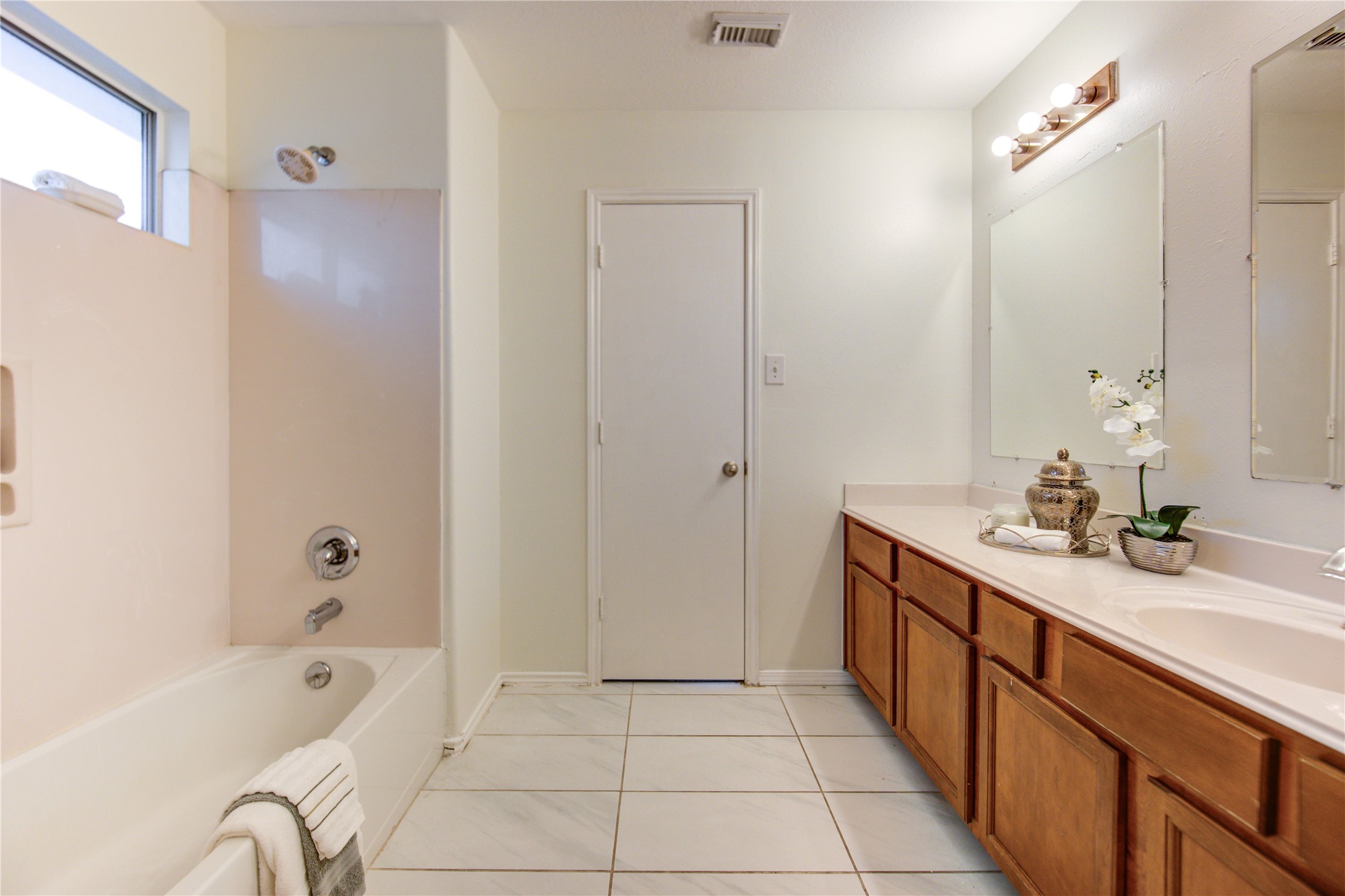 9926 Myrtle Field Lane Property Photo 33