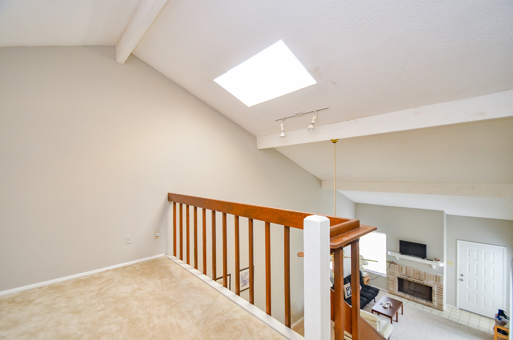 6211 Ludington Drive 21-909 Property Photo 15