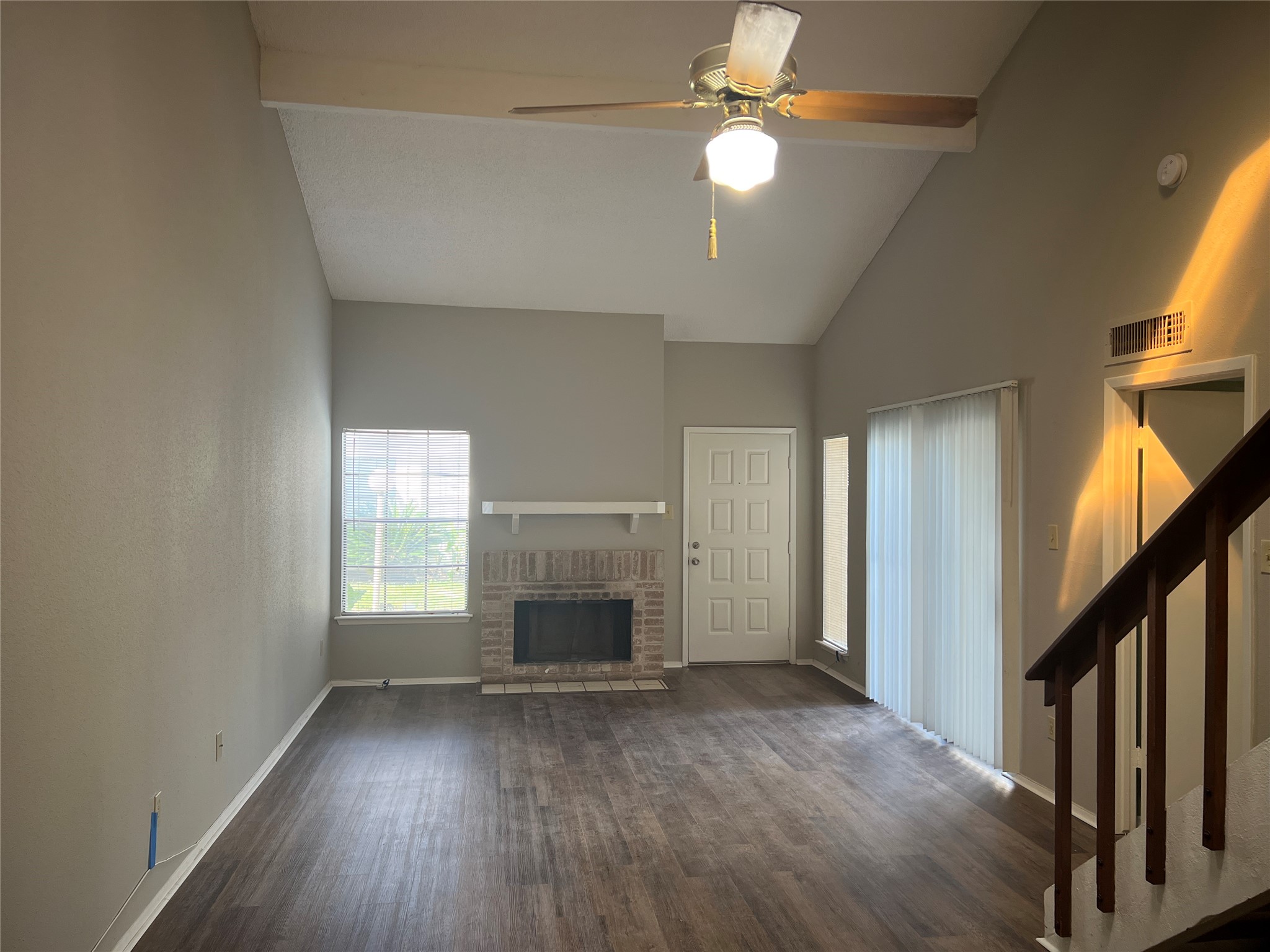 6211 Ludington Drive 21-909 Property Photo 27
