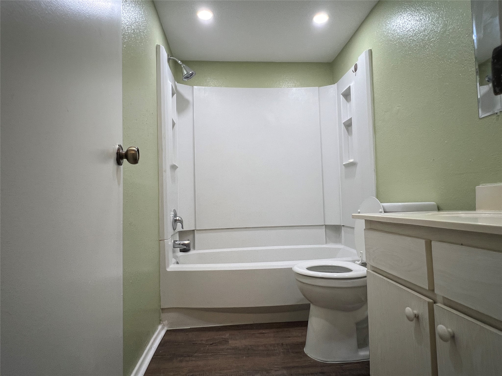 6211 Ludington Drive 21-909 Property Photo 29