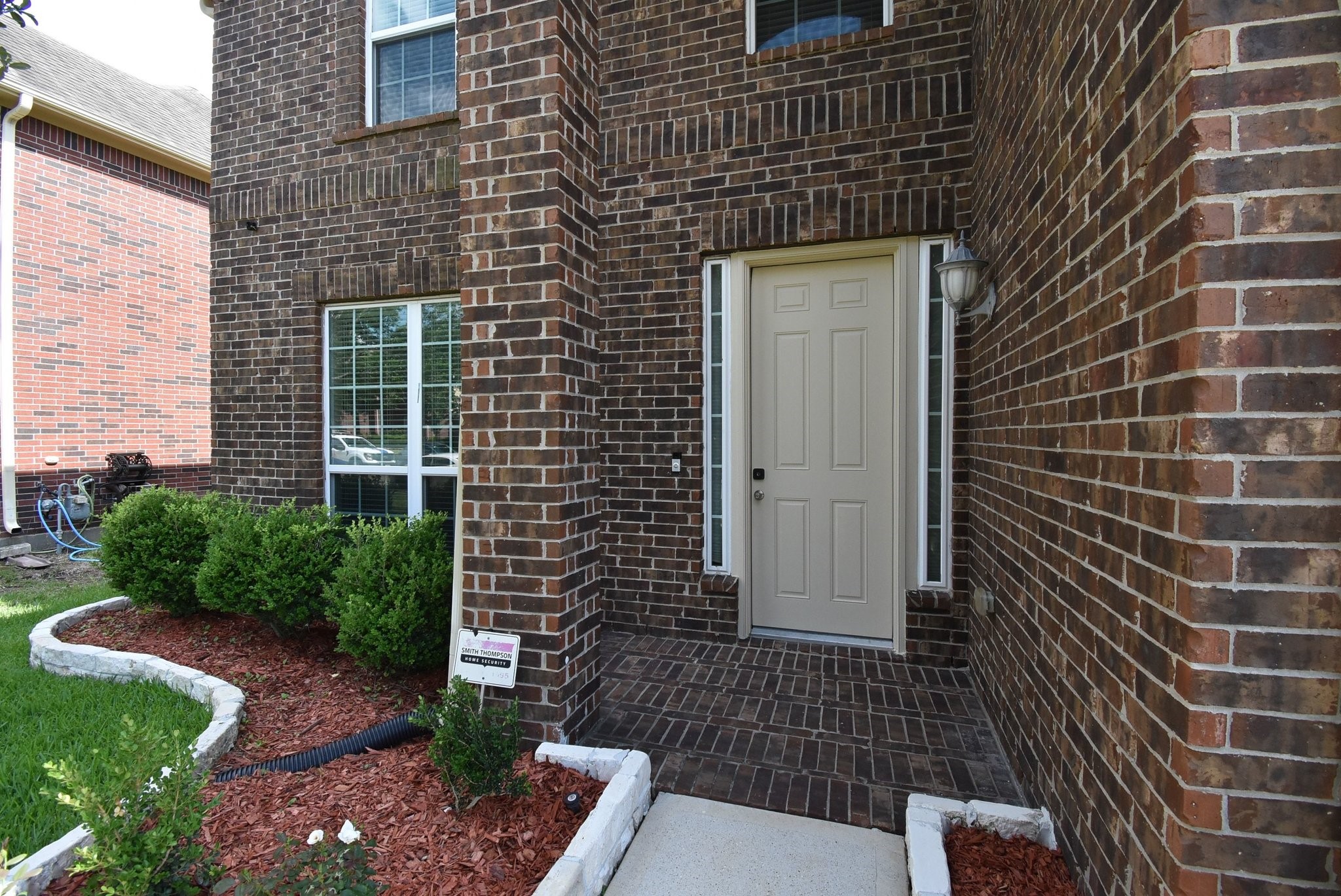 20371 Mathis Landing Dr Property Photo 5