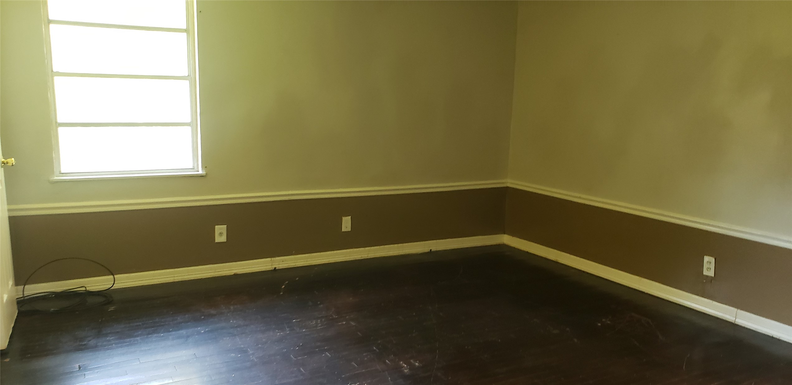 4346 Dalmatian Drive Property Photo 3