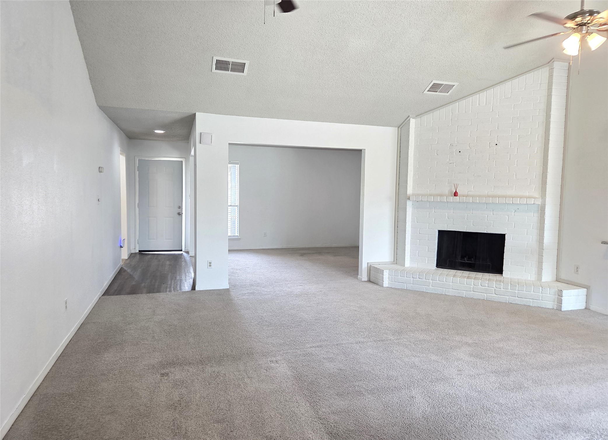 13427 Juniper Point Drive Property Photo 6