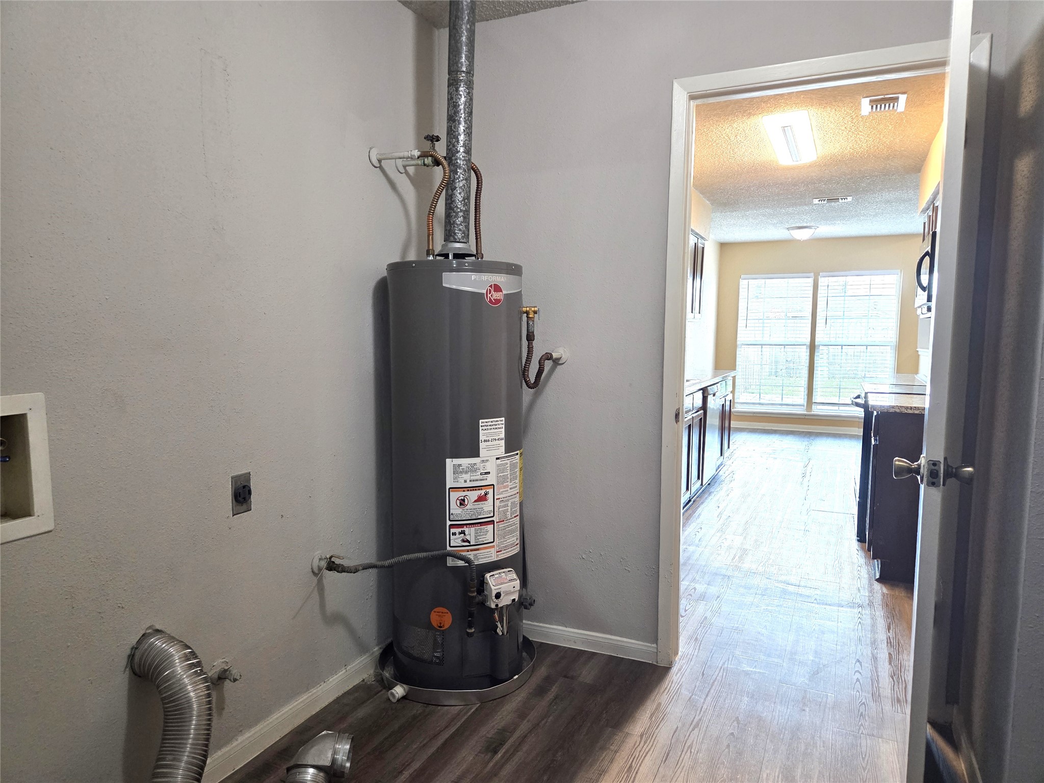 13427 Juniper Point Drive Property Photo 40