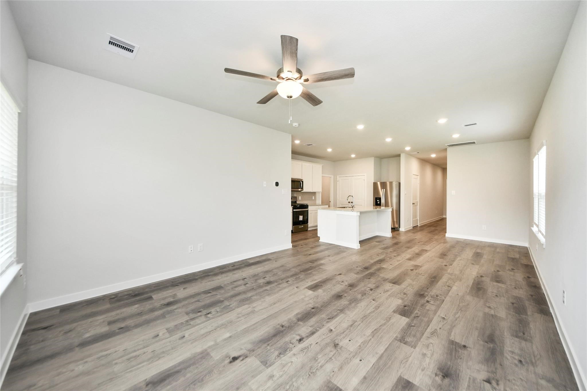 3939 Accolade Crossing Property Photo 9