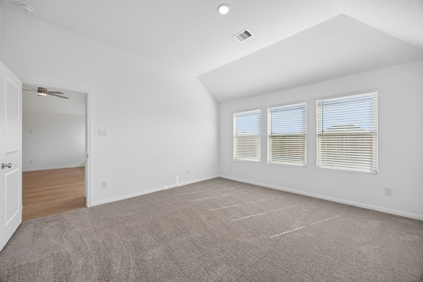 31106 Azure Waters Drive Property Photo 17