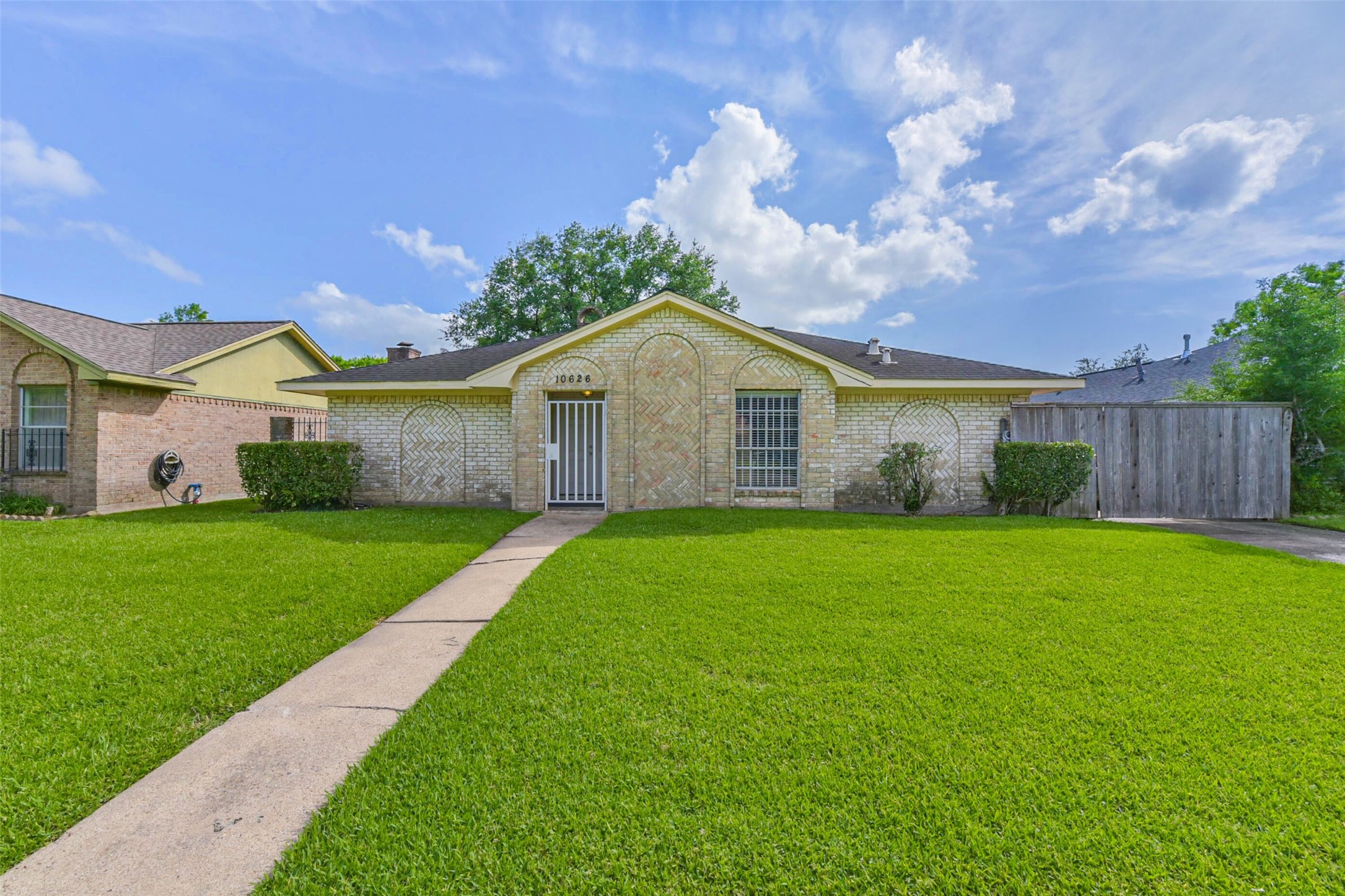 10626 Sagepark Lane Property Photo 1