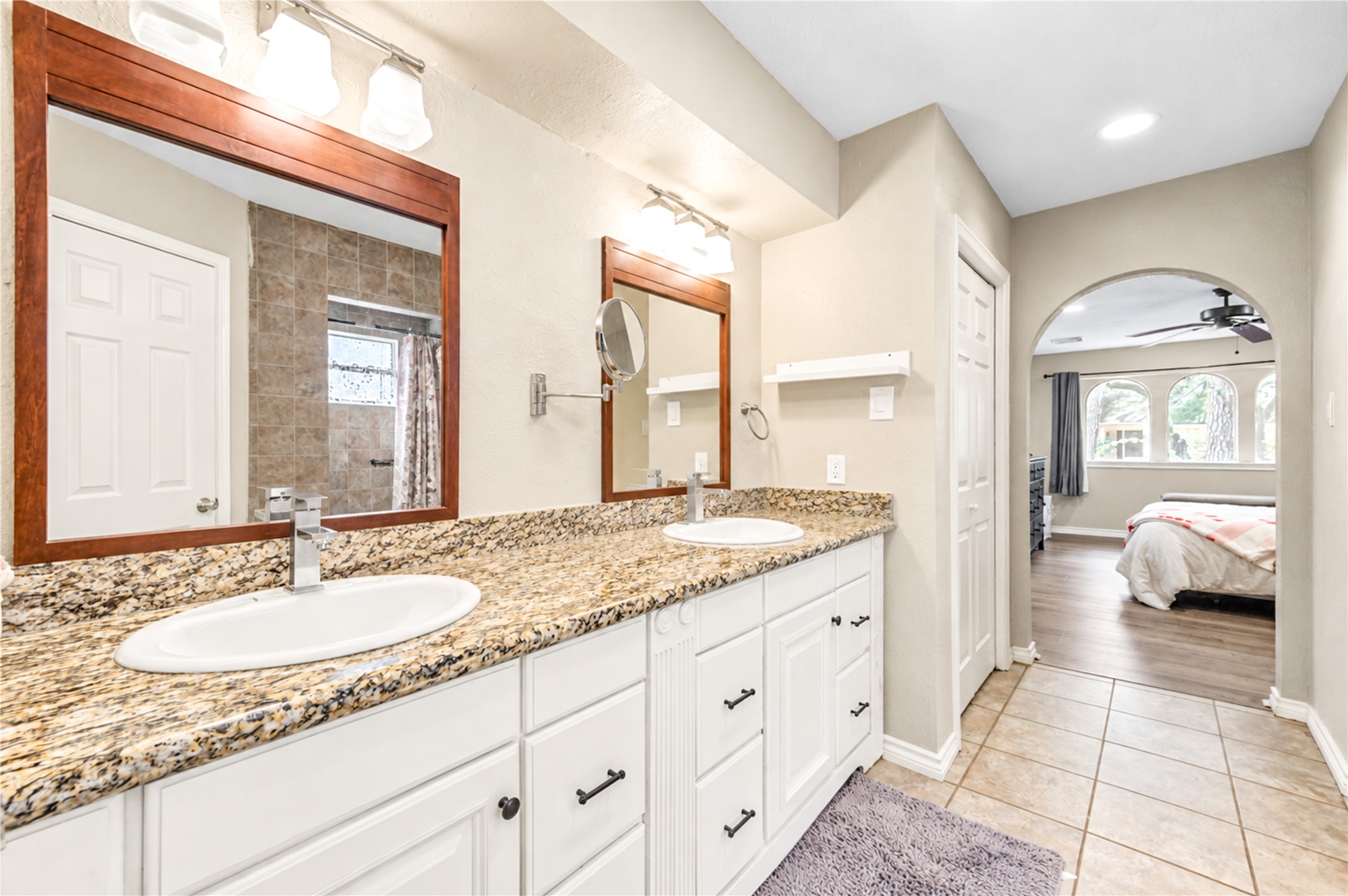 2051 Shadow Rock Drive Property Photo 26