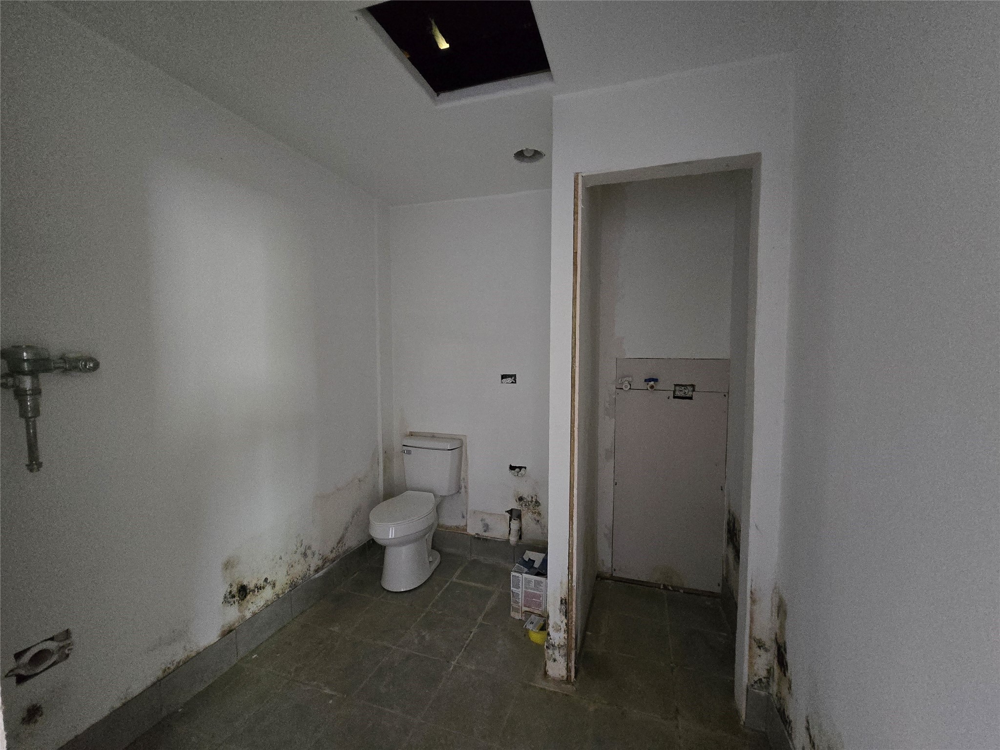 10455 Fm 1960 Property Photo 5