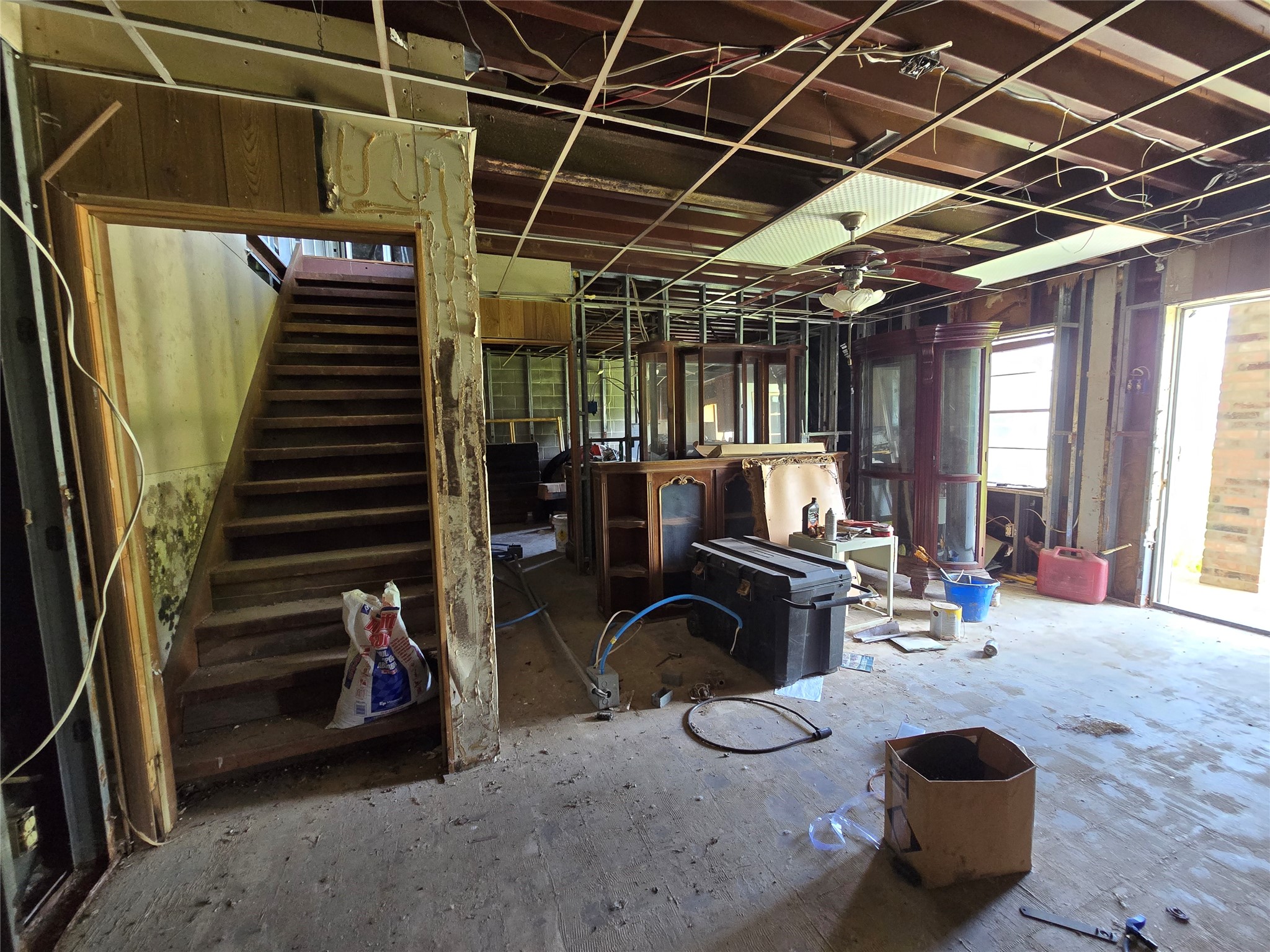 10455 Fm 1960 Property Photo 13
