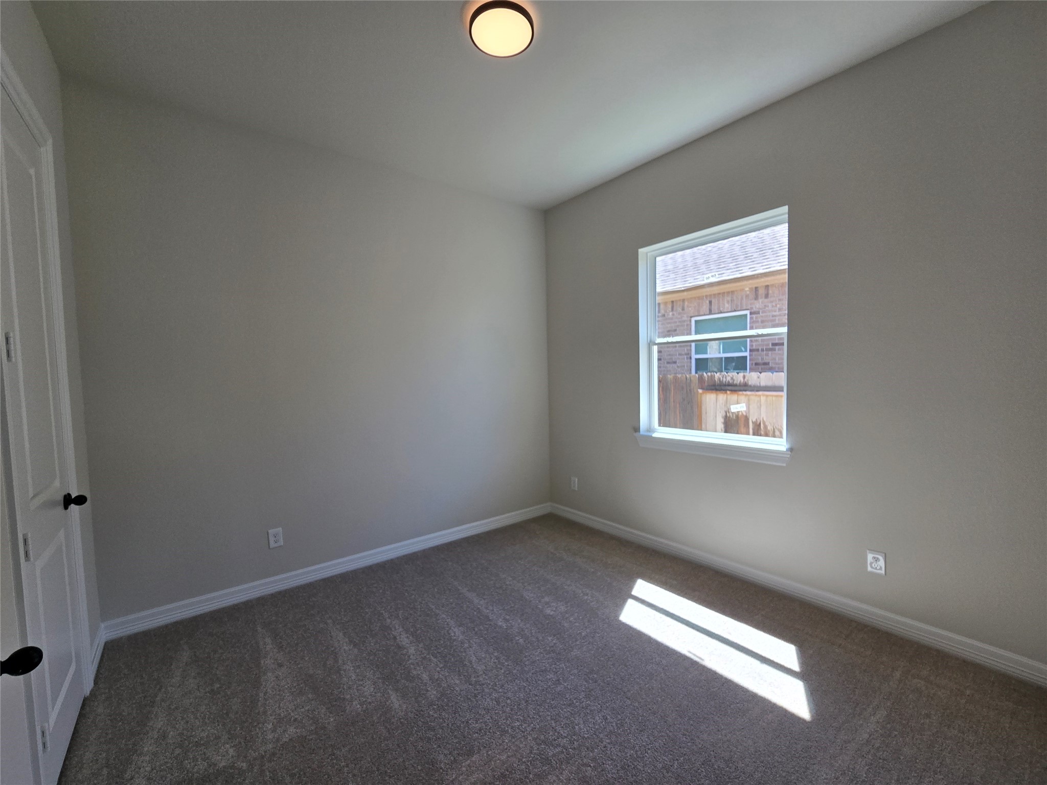 1605 Carefree Circle Property Photo 7