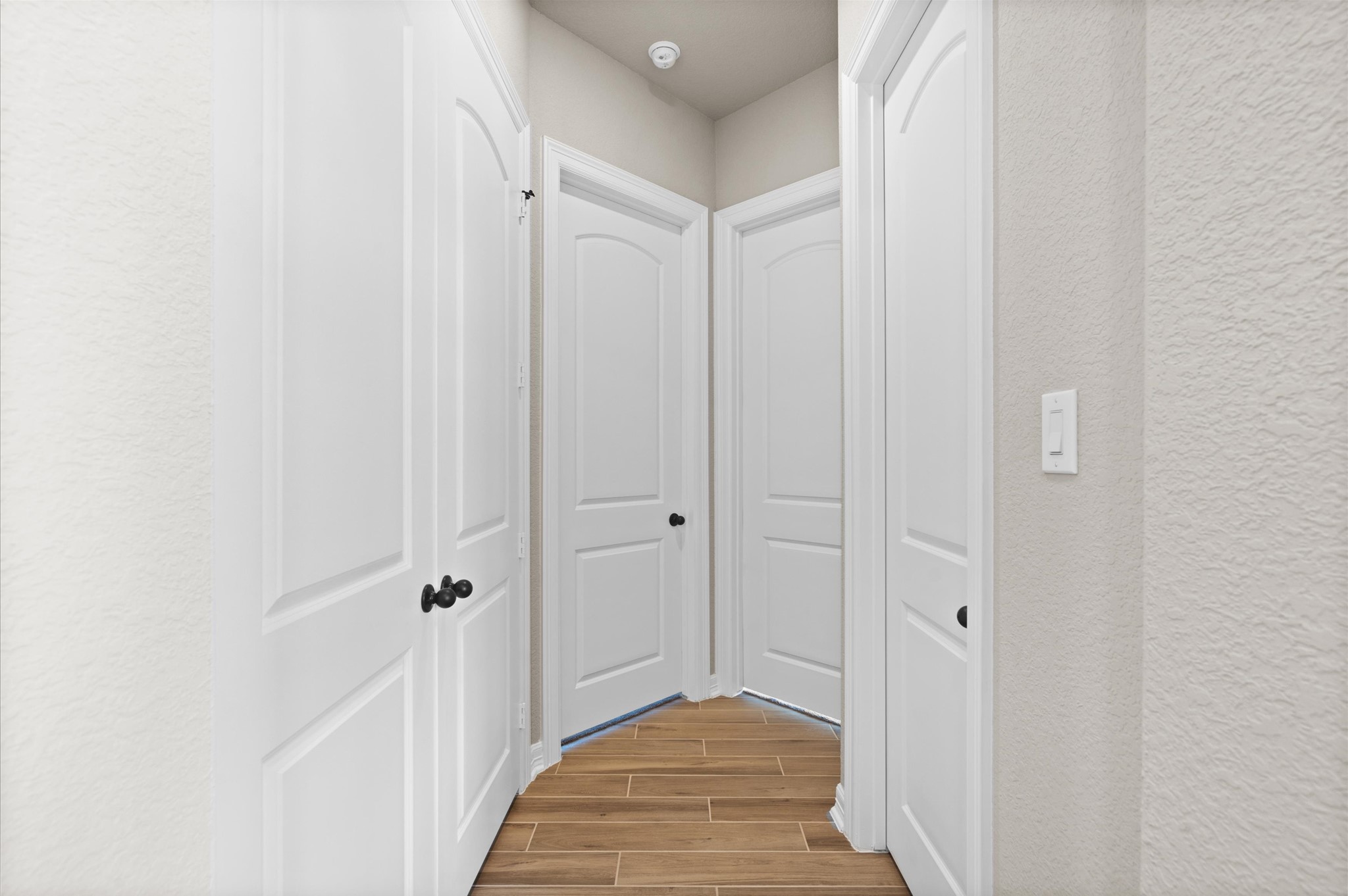 1605 Carefree Circle Property Photo 18