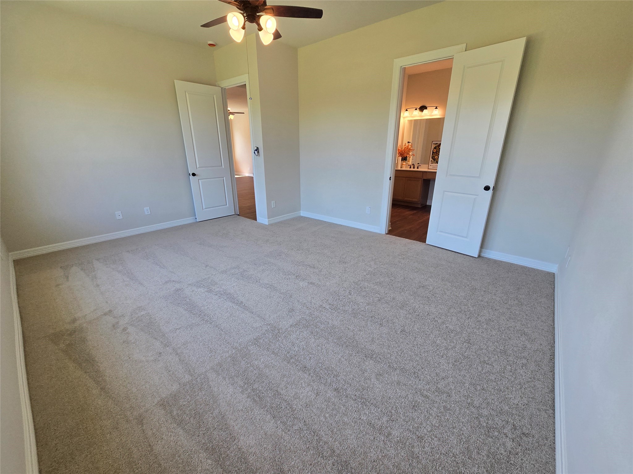 1605 Carefree Circle Property Photo 19