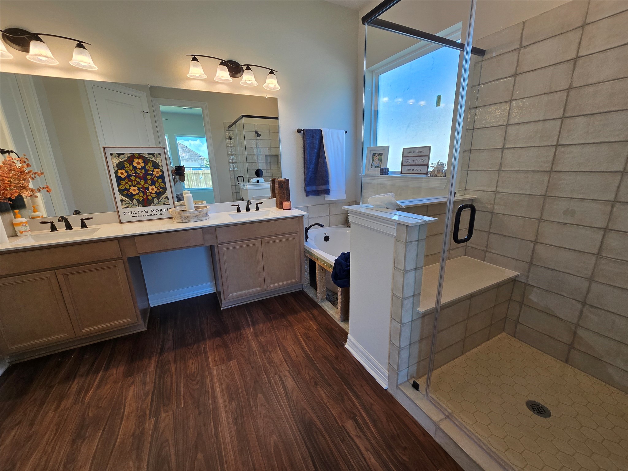 1605 Carefree Circle Property Photo 20