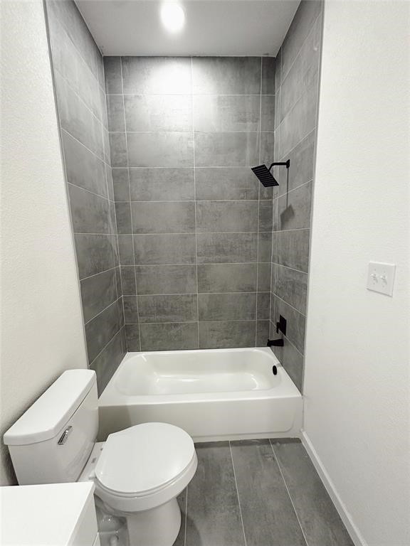 320 Tennessee Street B Property Photo 7