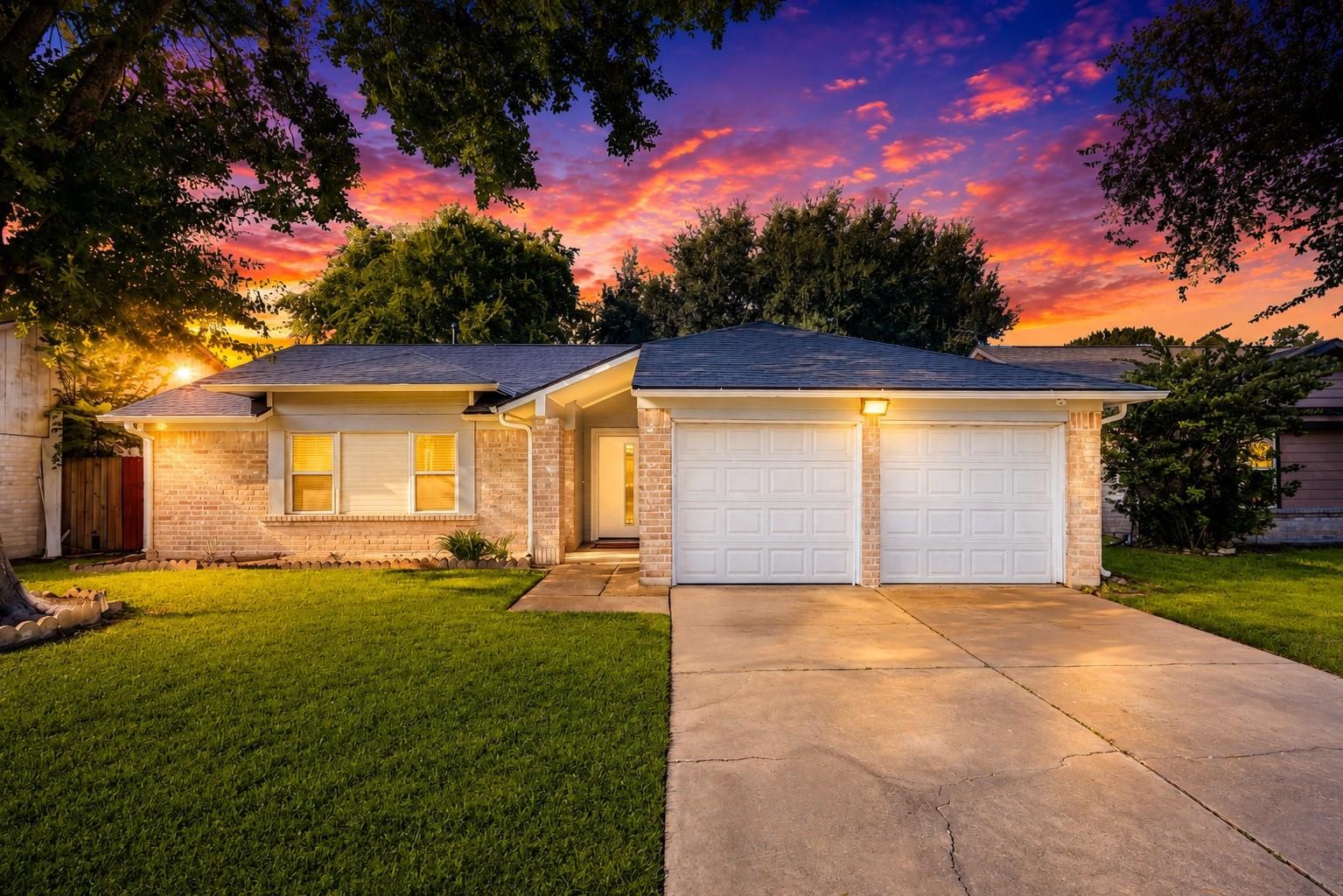 12019 Plumbrook Drive Property Photo 1