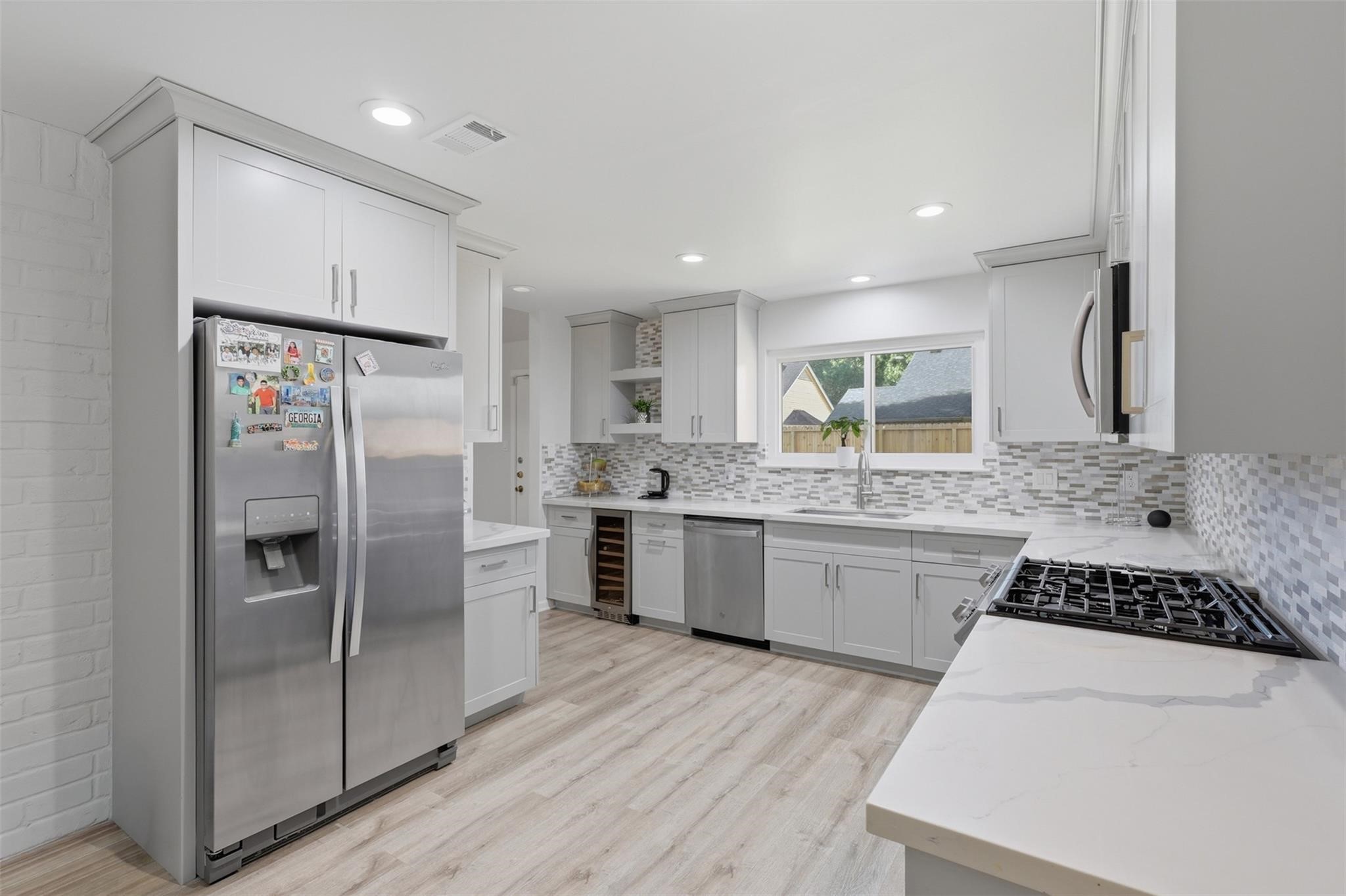 12019 Plumbrook Drive Property Photo 10