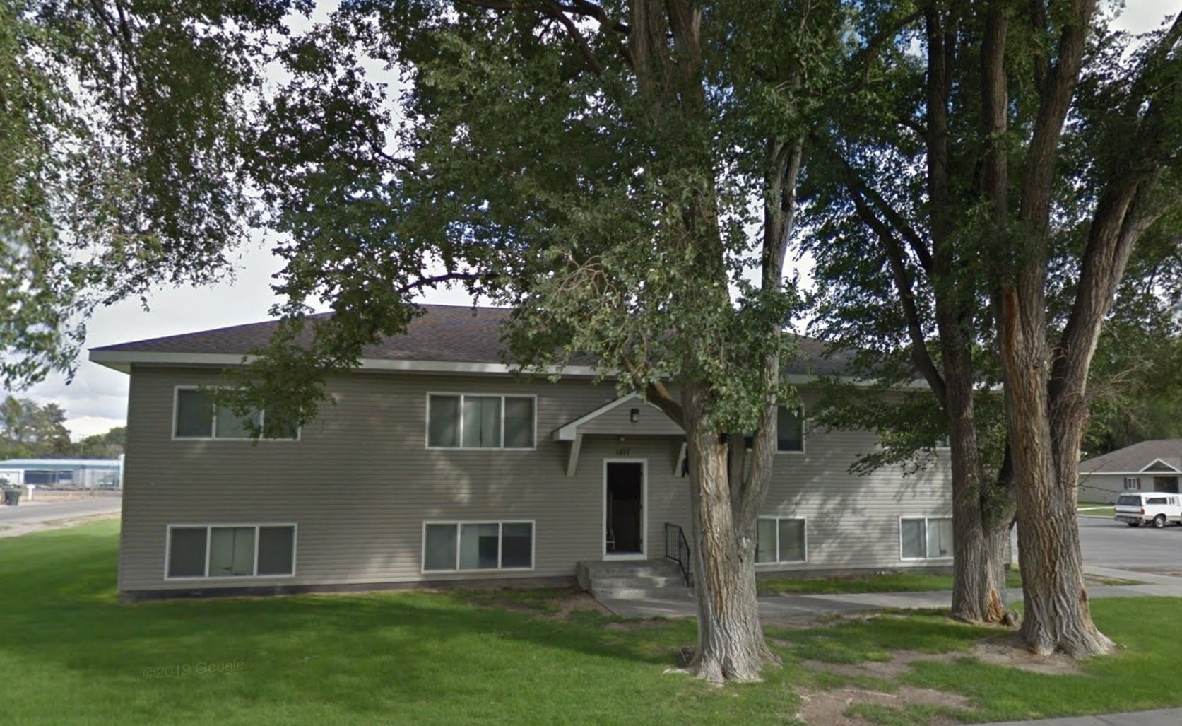 1417 Camas St Property Photo 2