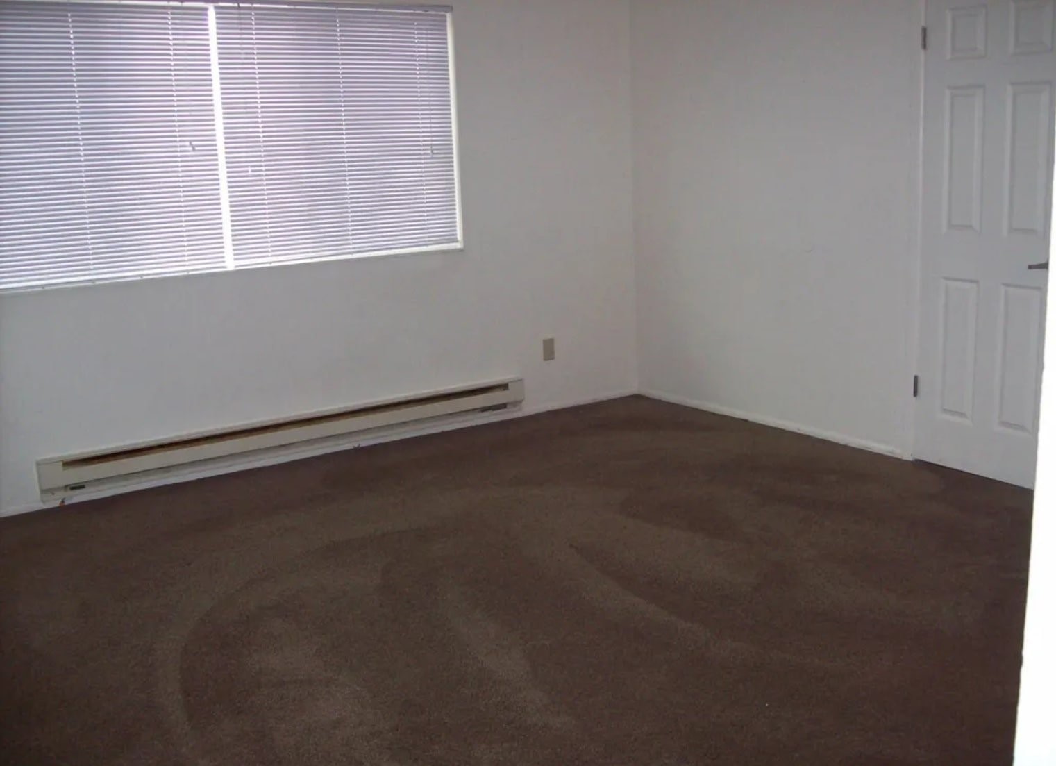 1417 Camas St Property Photo 4