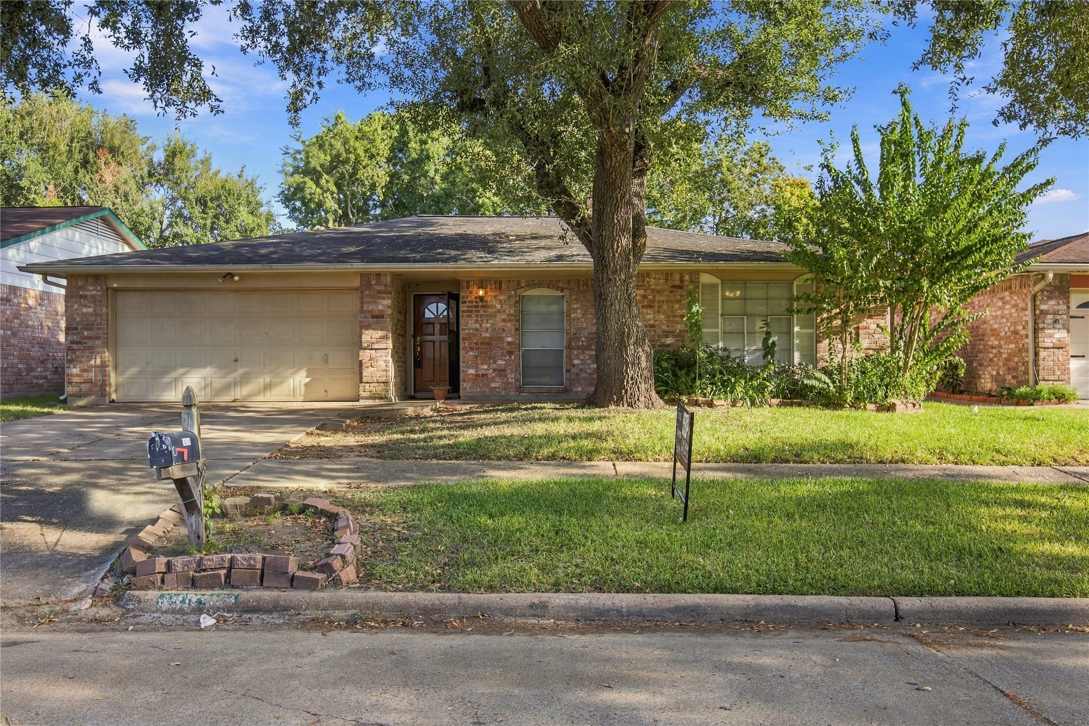 13826 Southline Road Property Photo 1