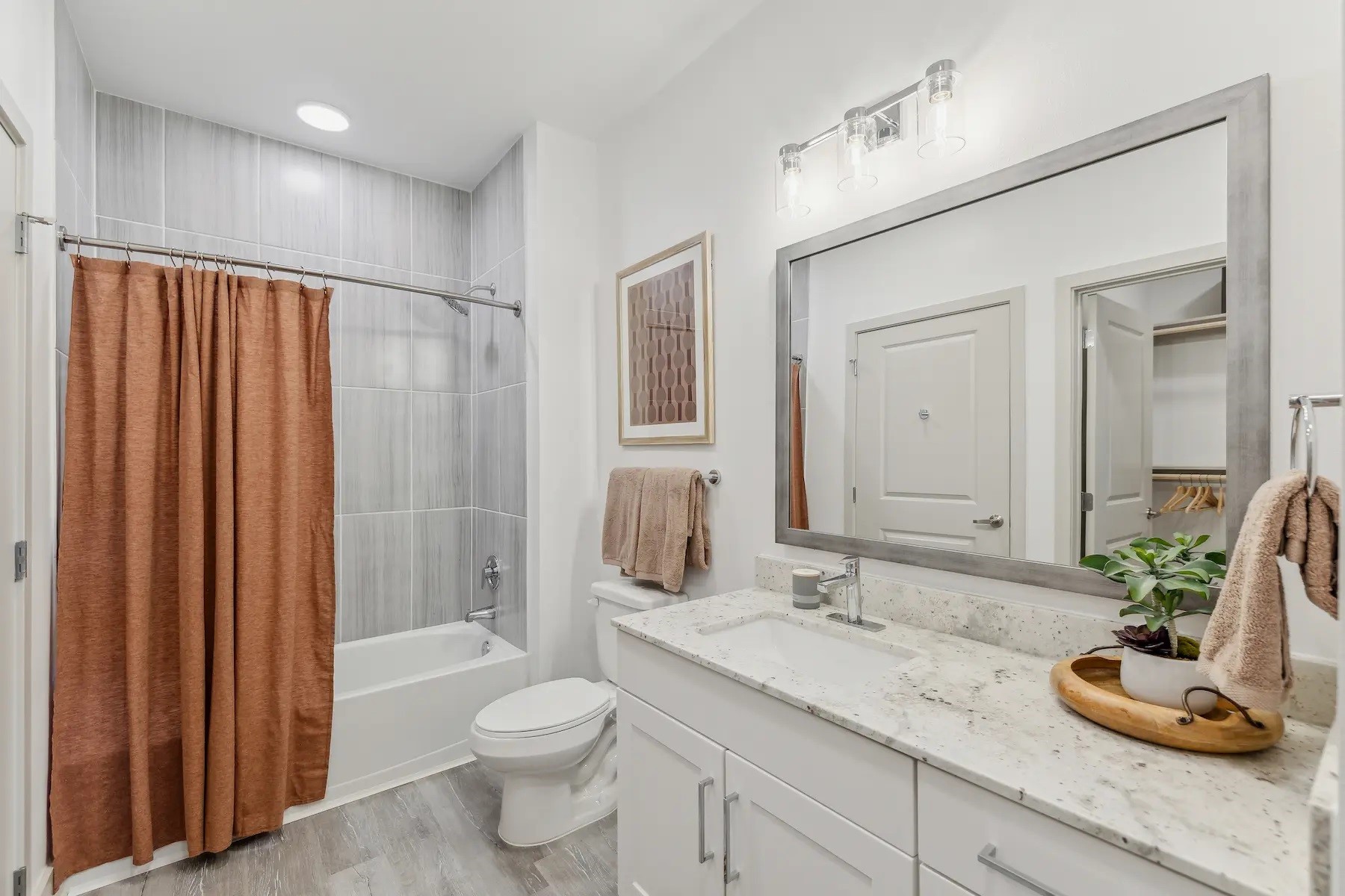 2020 Grandway Drive 3210 Property Photo 13