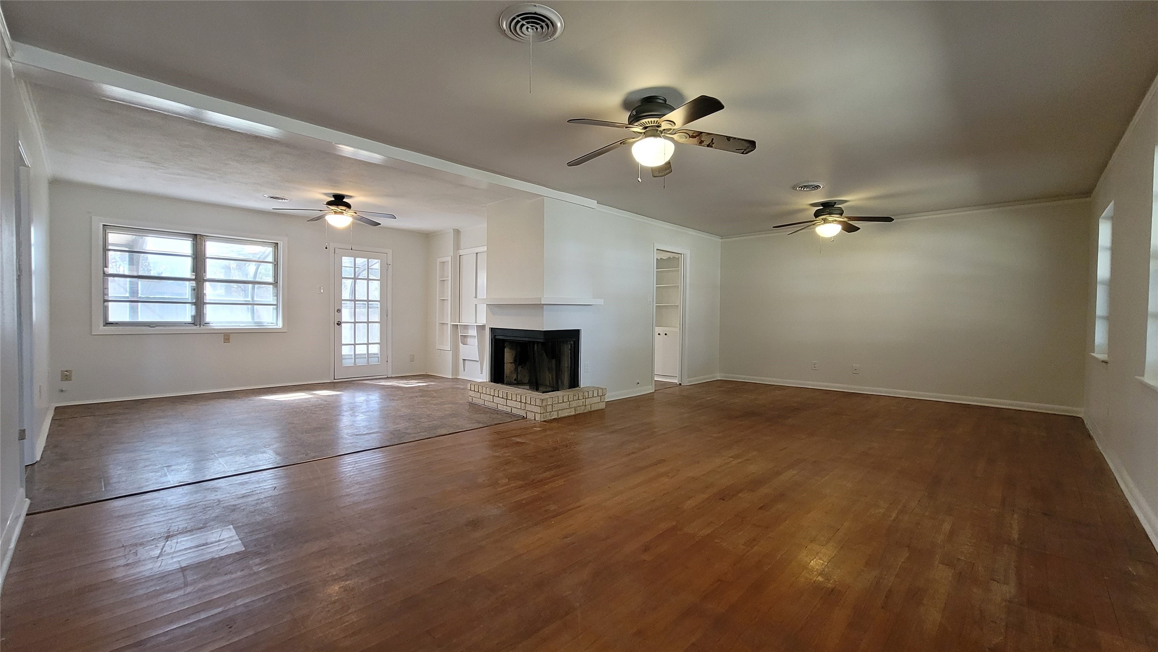 801 Rosewood Drive Property Photo 4