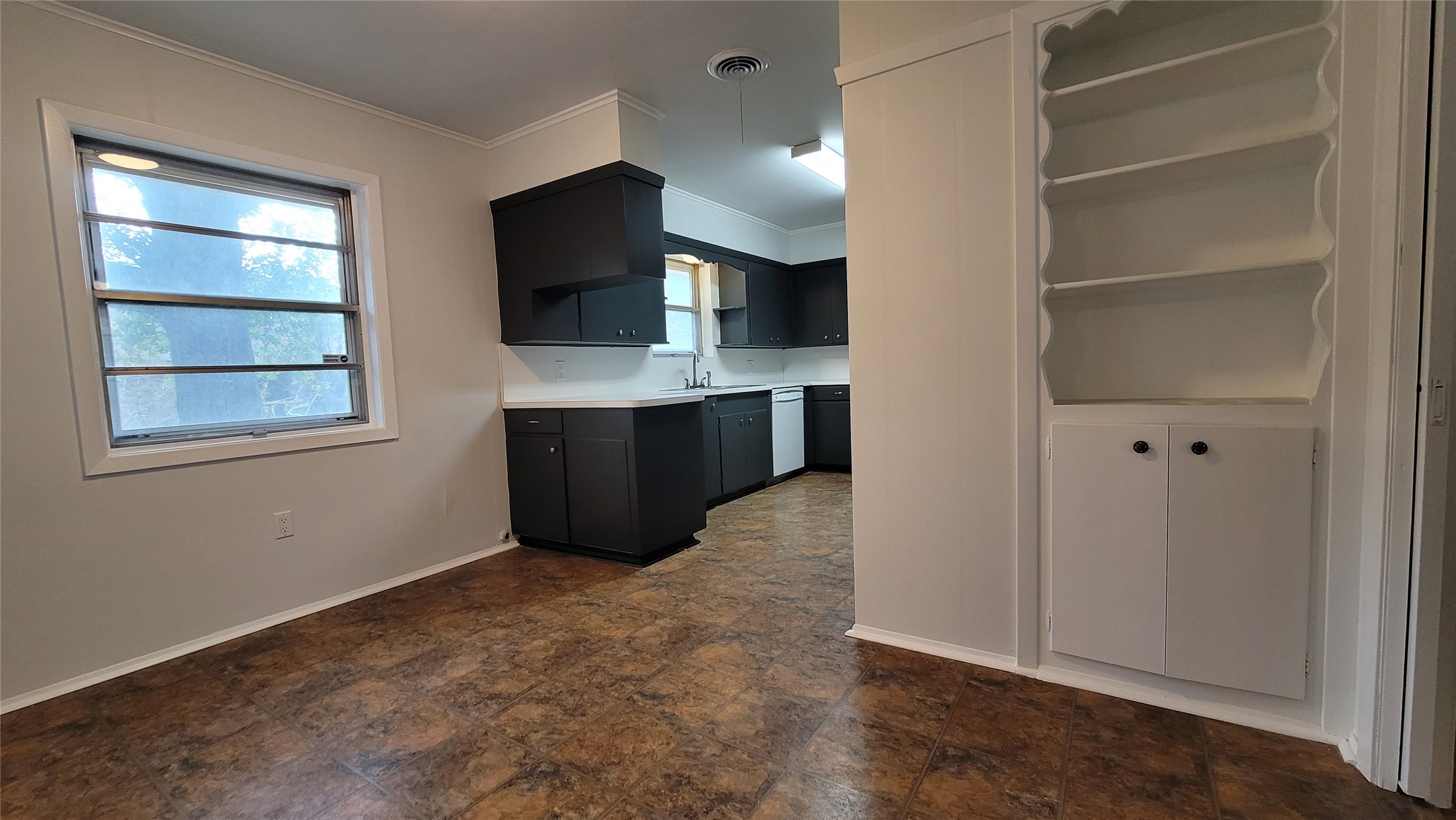 801 Rosewood Drive Property Photo 10