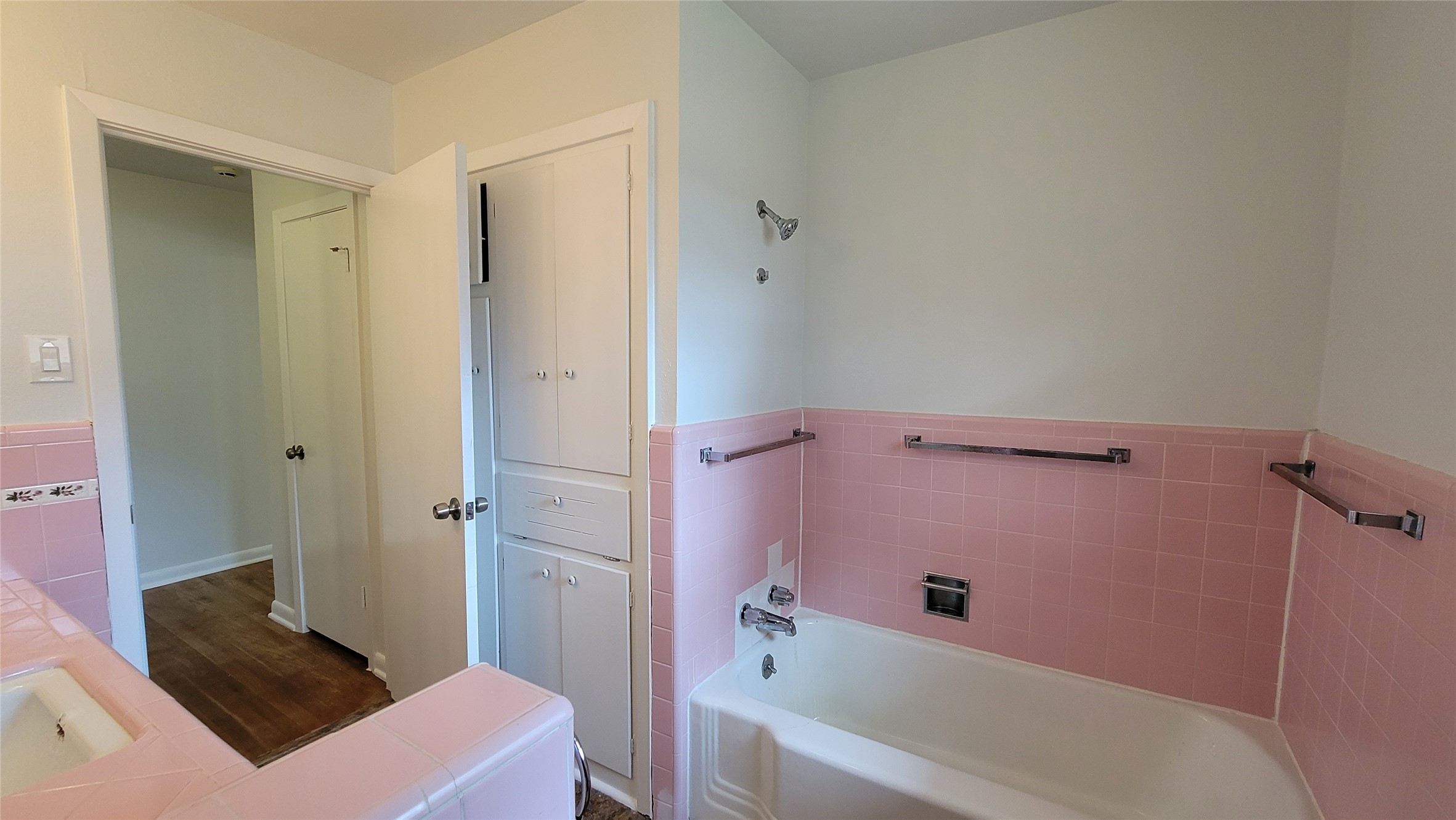 801 Rosewood Drive Property Photo 17