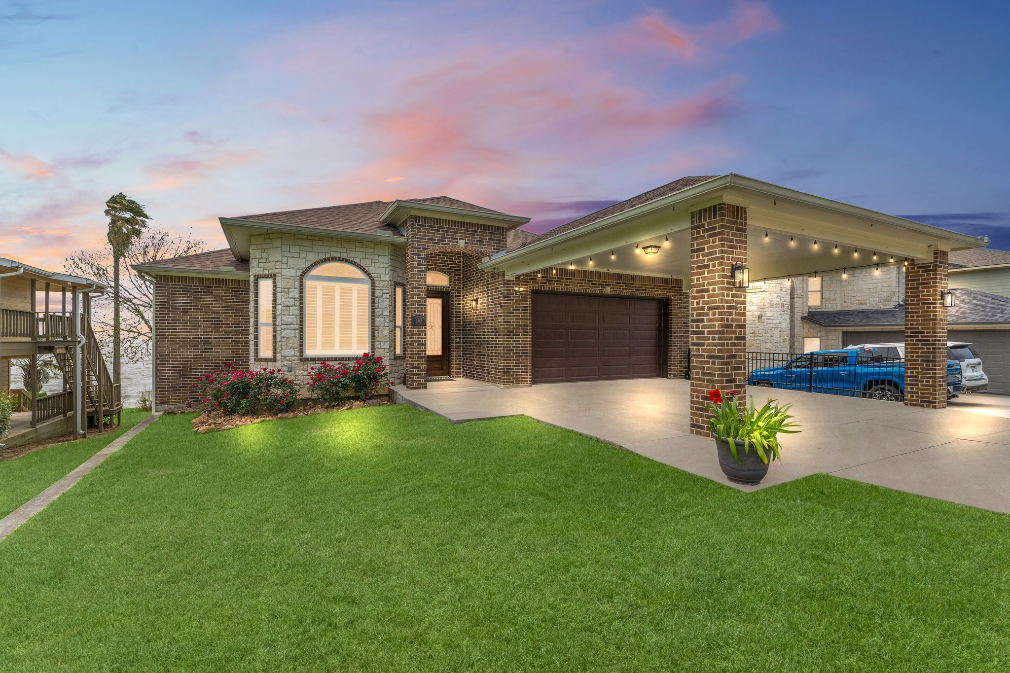 462 Bridgelanding Property Photo 1