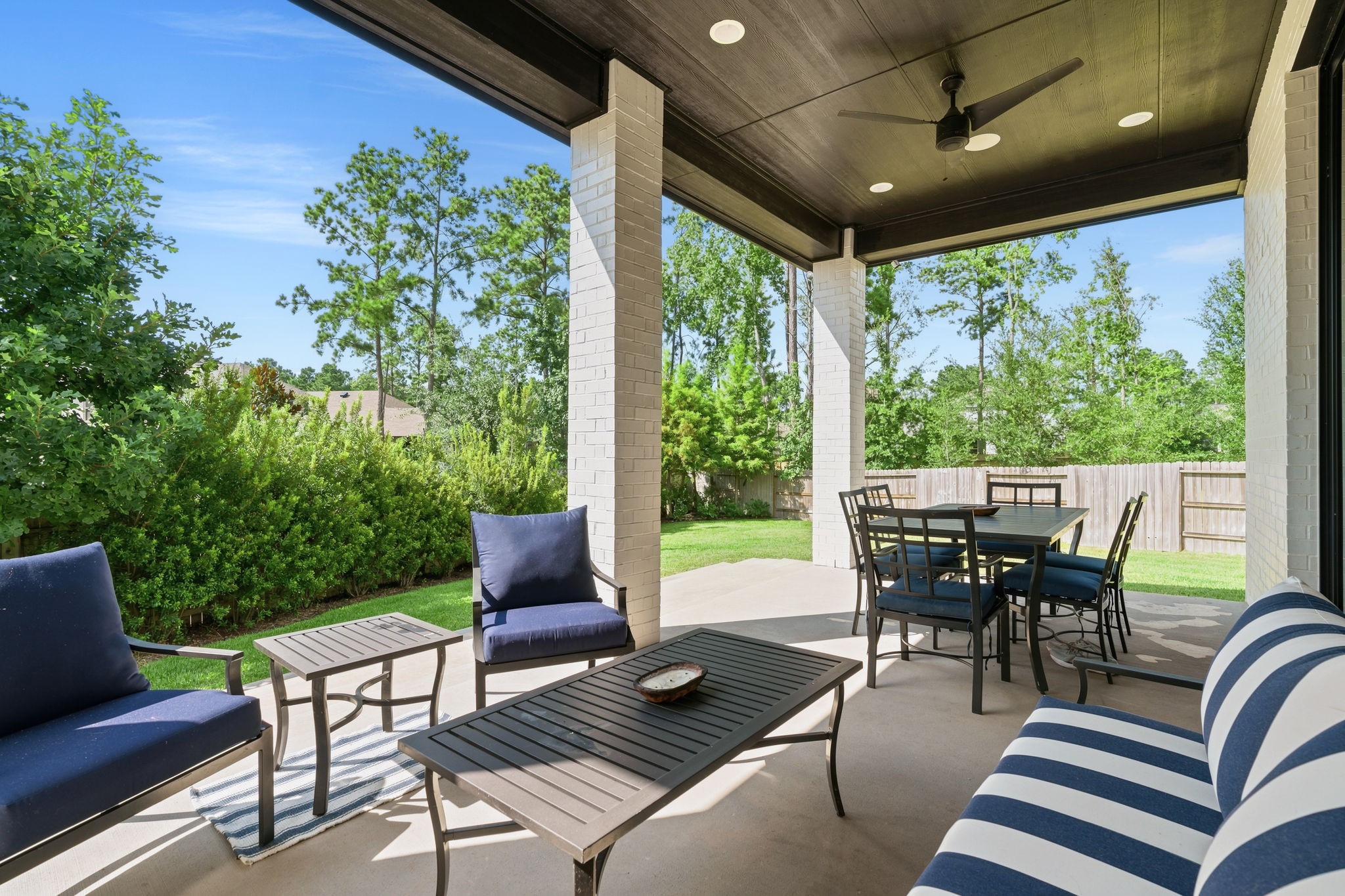 112 Morning Nook Court Property Photo 24