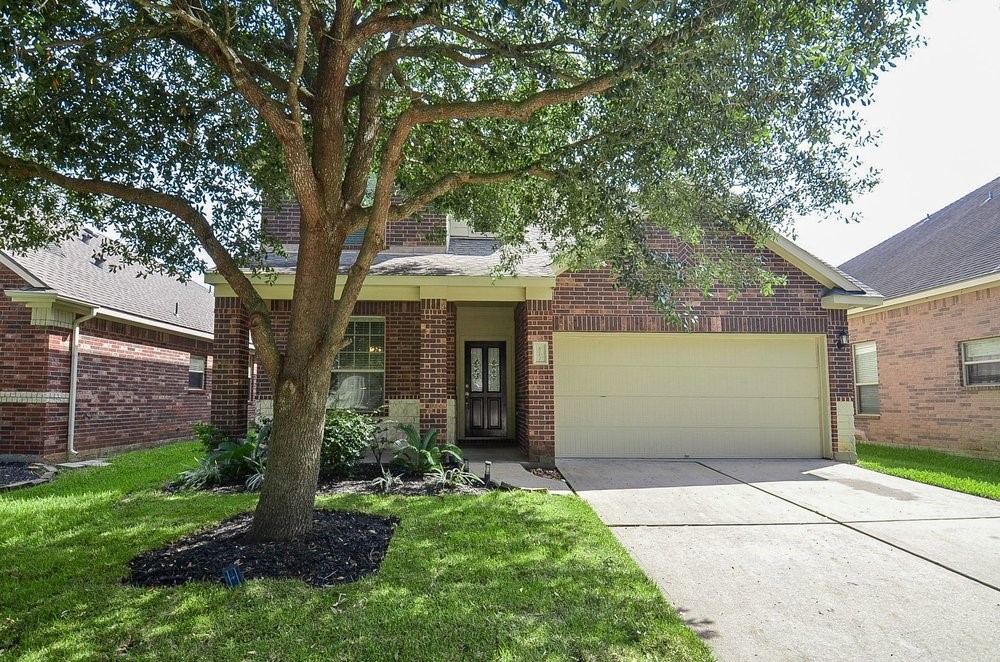 6107 Grassy Haven Lane Property Photo 1