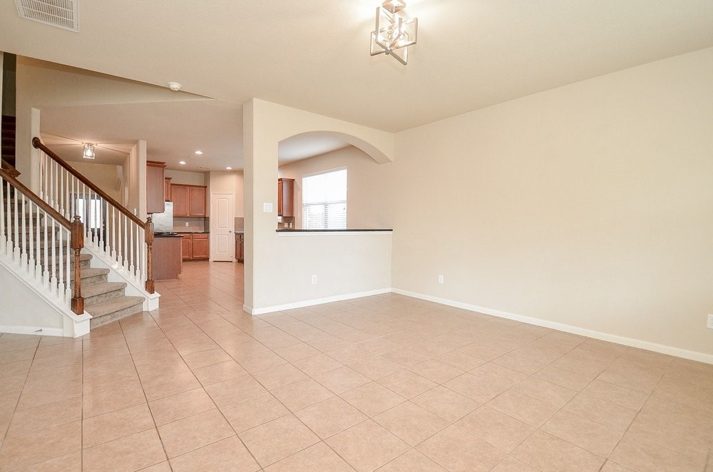 6107 Grassy Haven Lane Property Photo 13