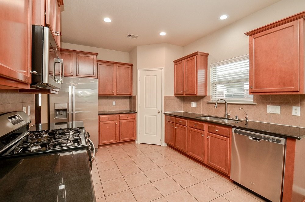 6107 Grassy Haven Lane Property Photo 16