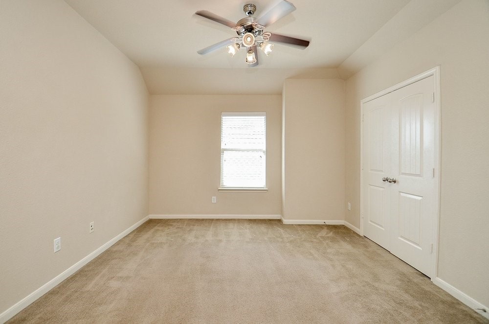 6107 Grassy Haven Lane Property Photo 25