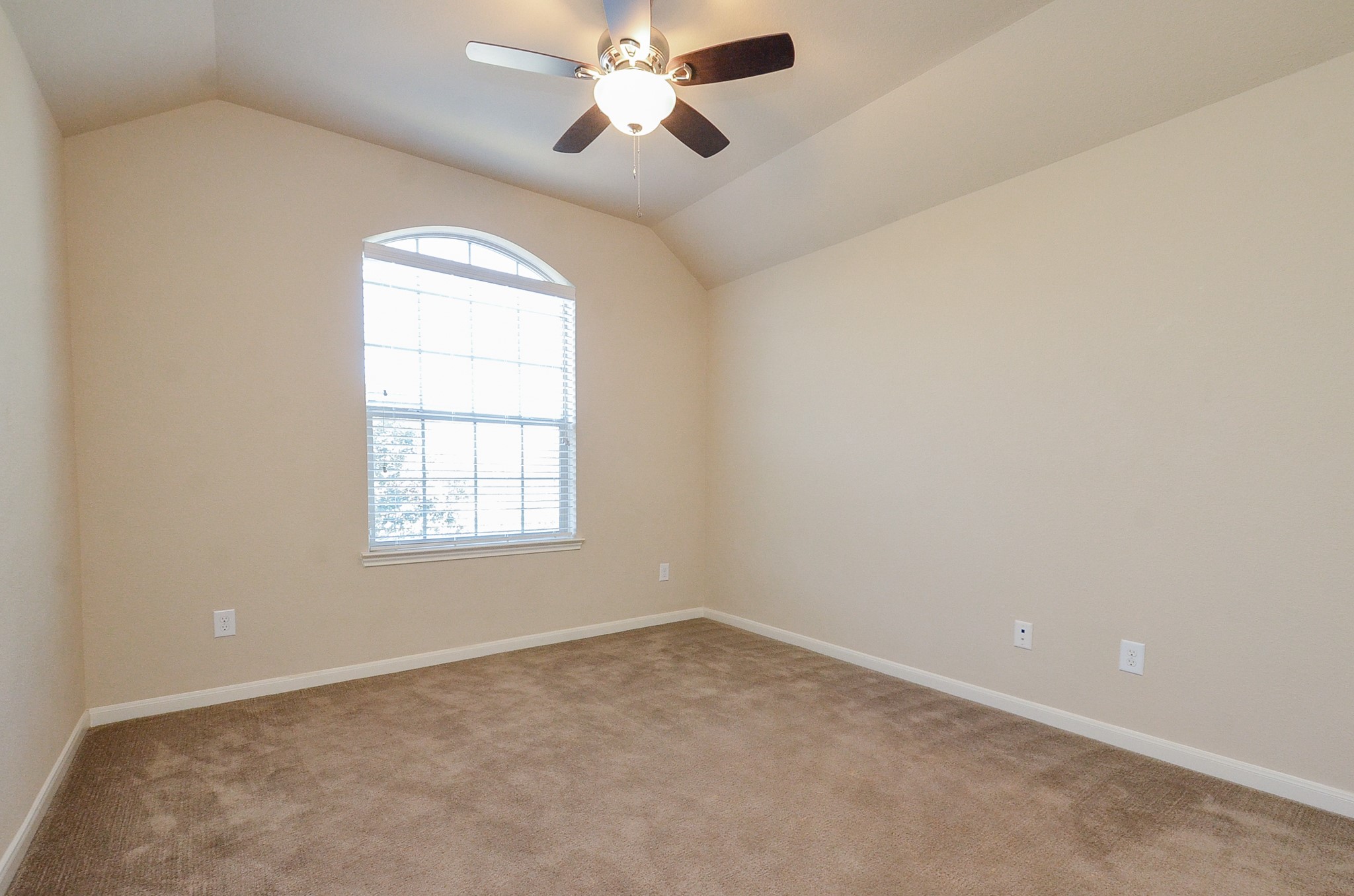 6107 Grassy Haven Lane Property Photo 30