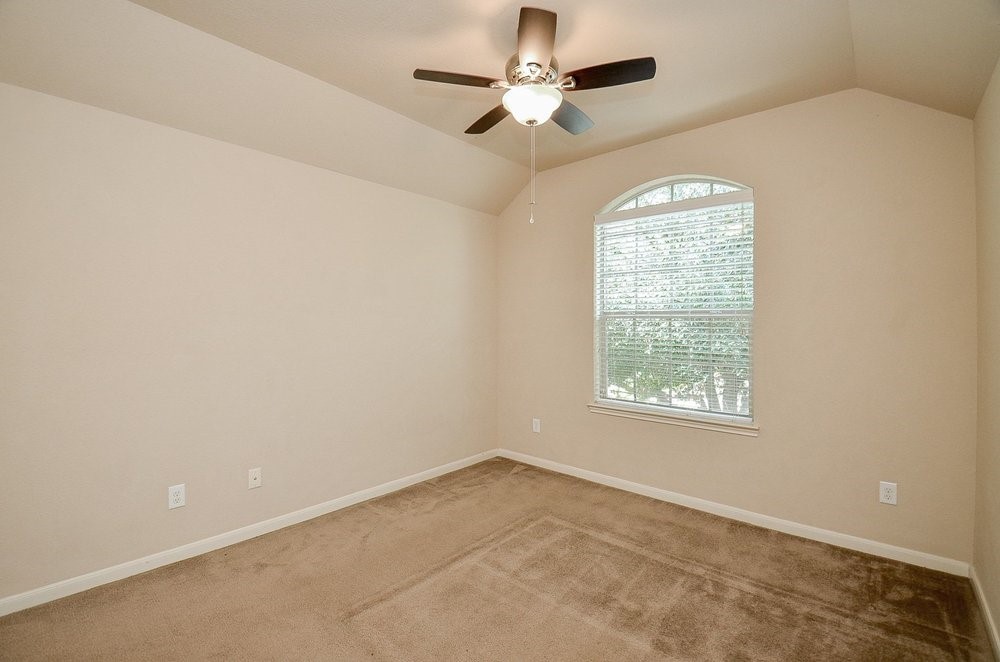 6107 Grassy Haven Lane Property Photo 33
