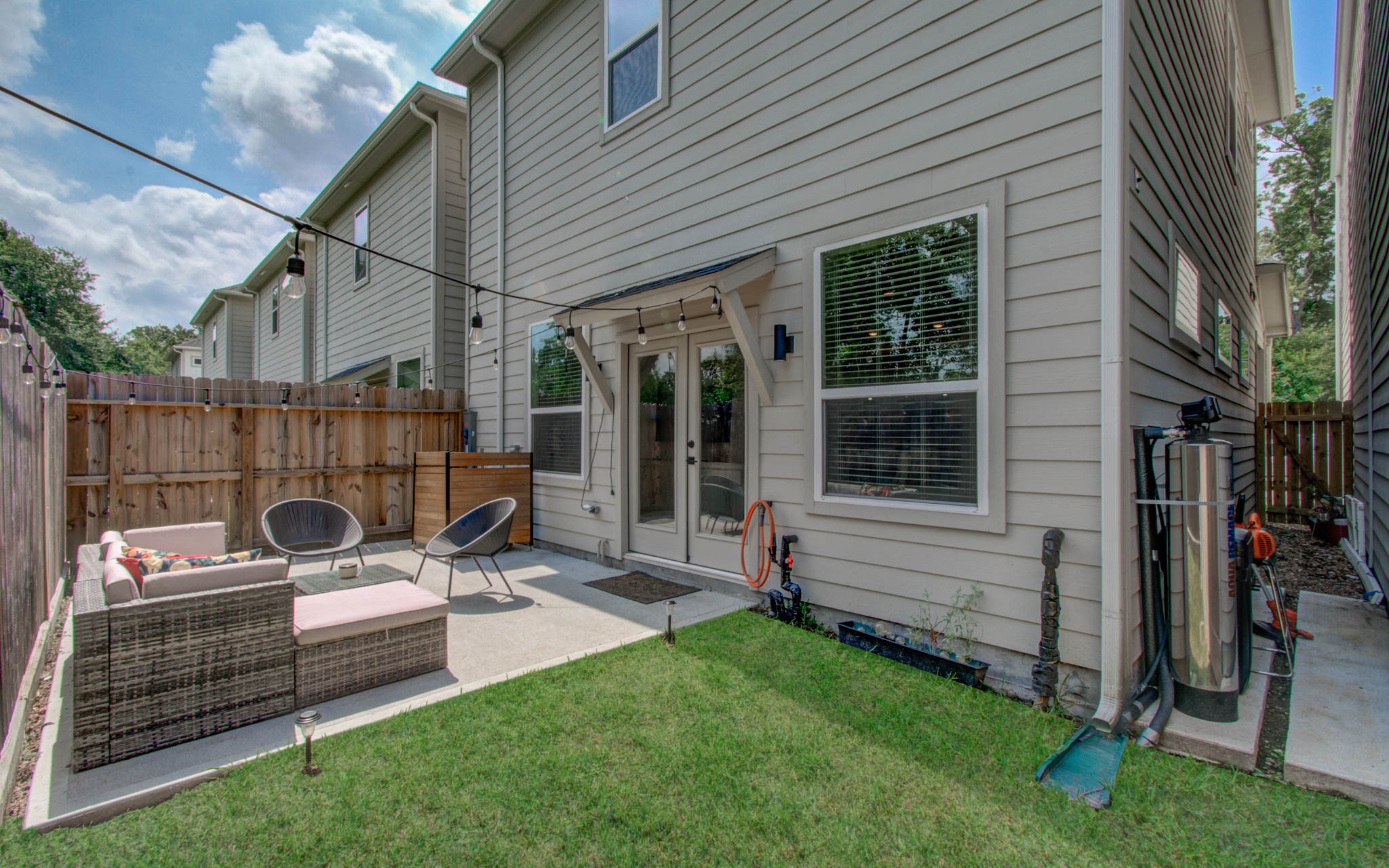 970 Highland Sound Lane Property Photo 25