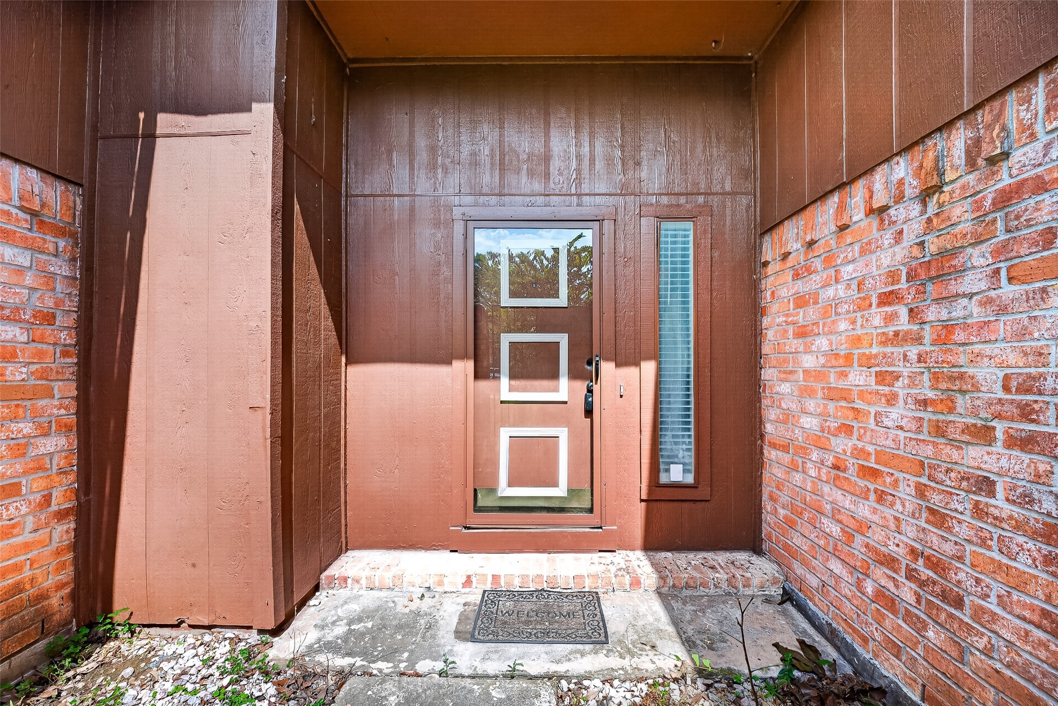 711 Leicester Lane Property Photo 8