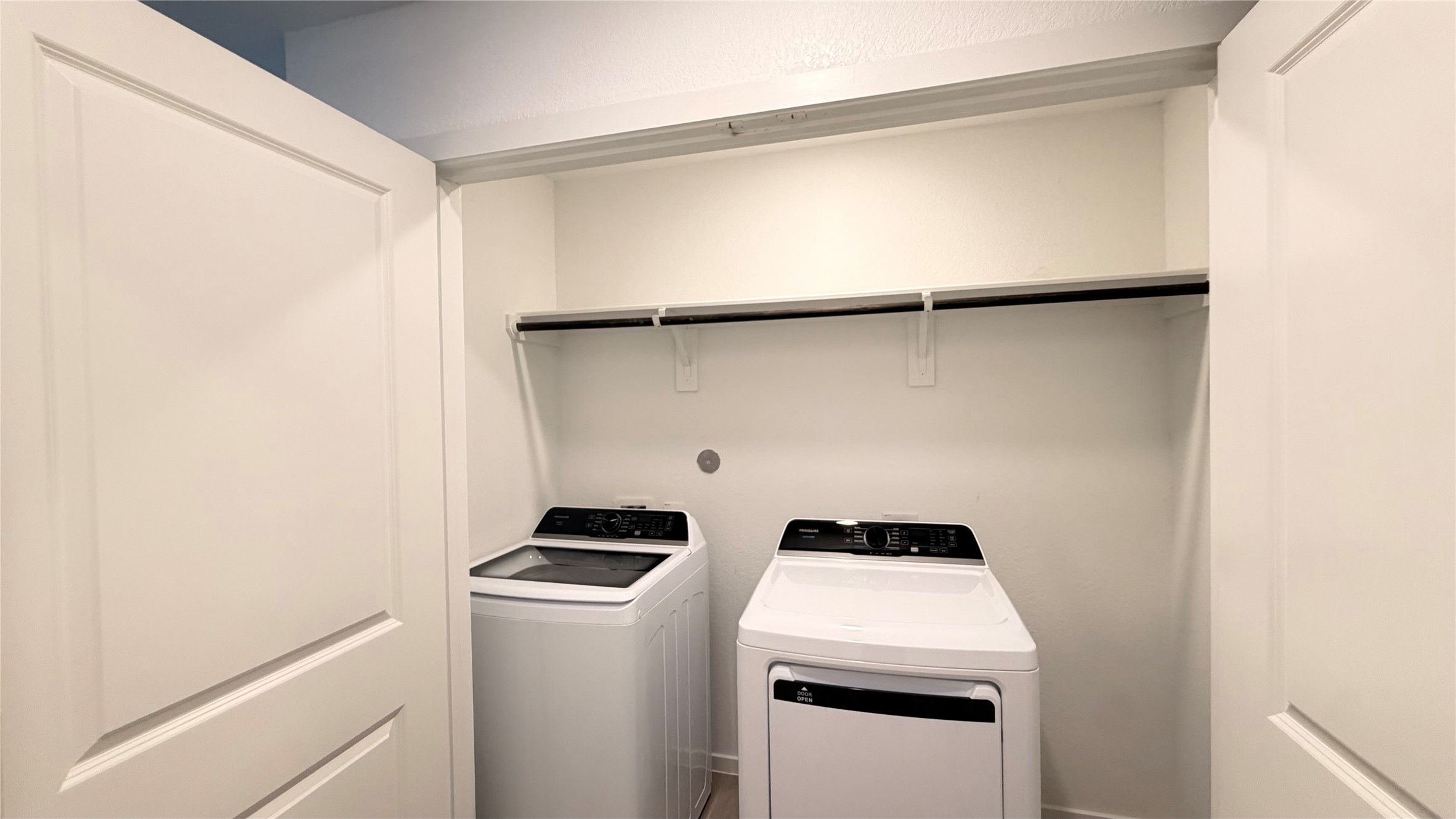 852 Village Brook Drive Property Photo 15