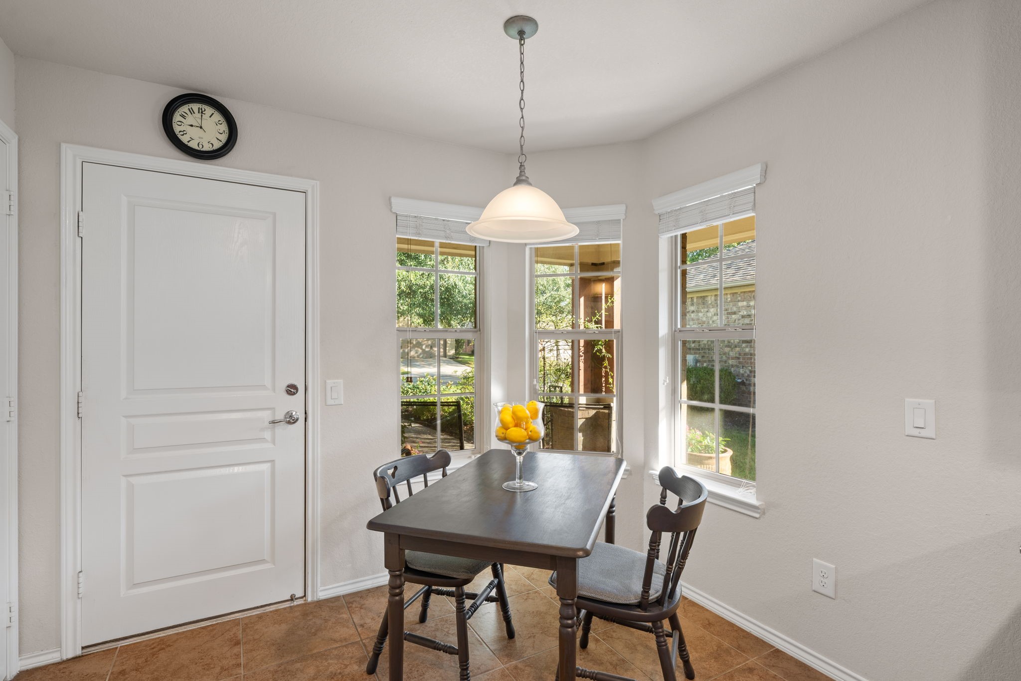1131 Oleander Way Property Photo 16