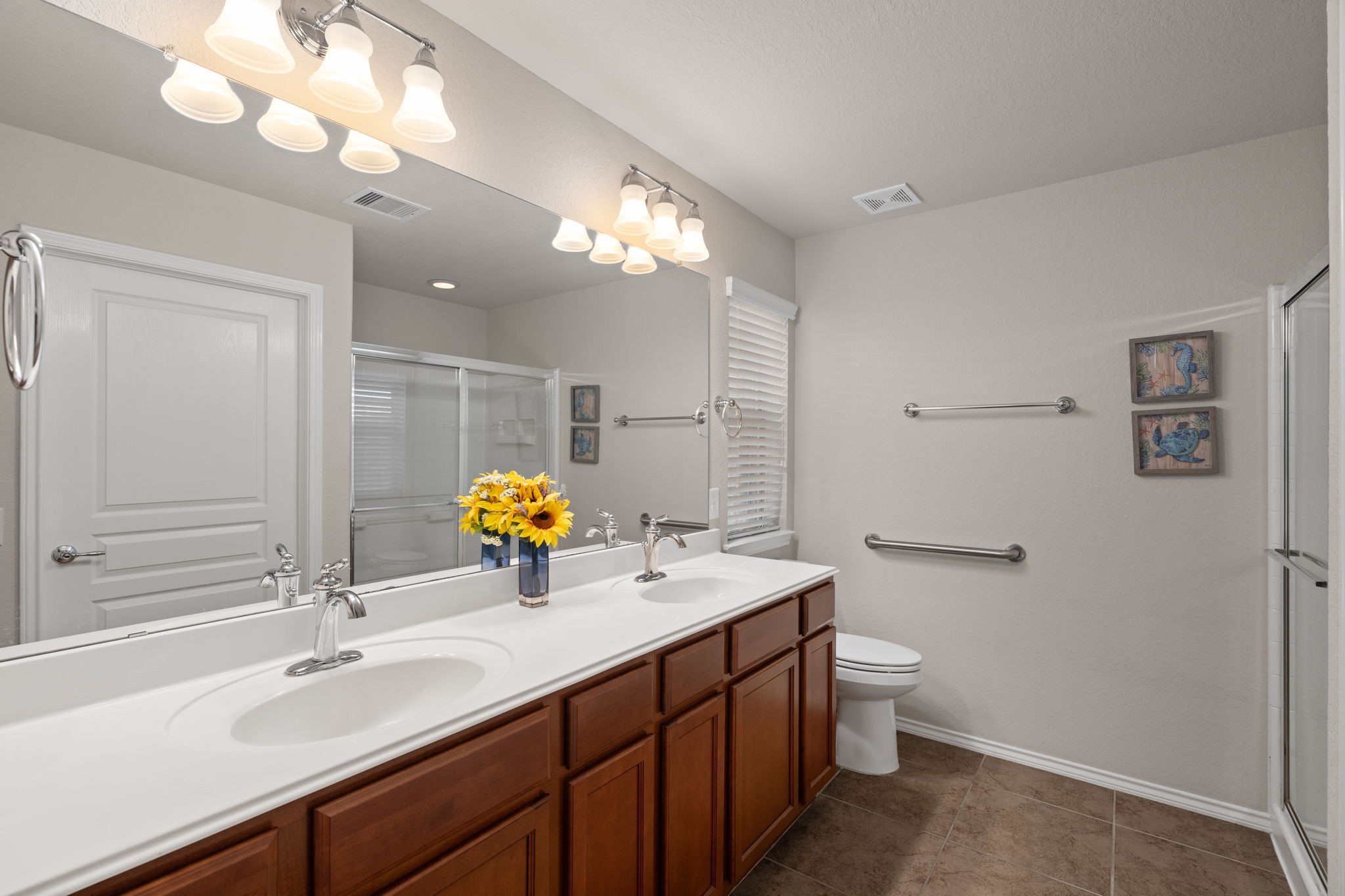 1131 Oleander Way Property Photo 22
