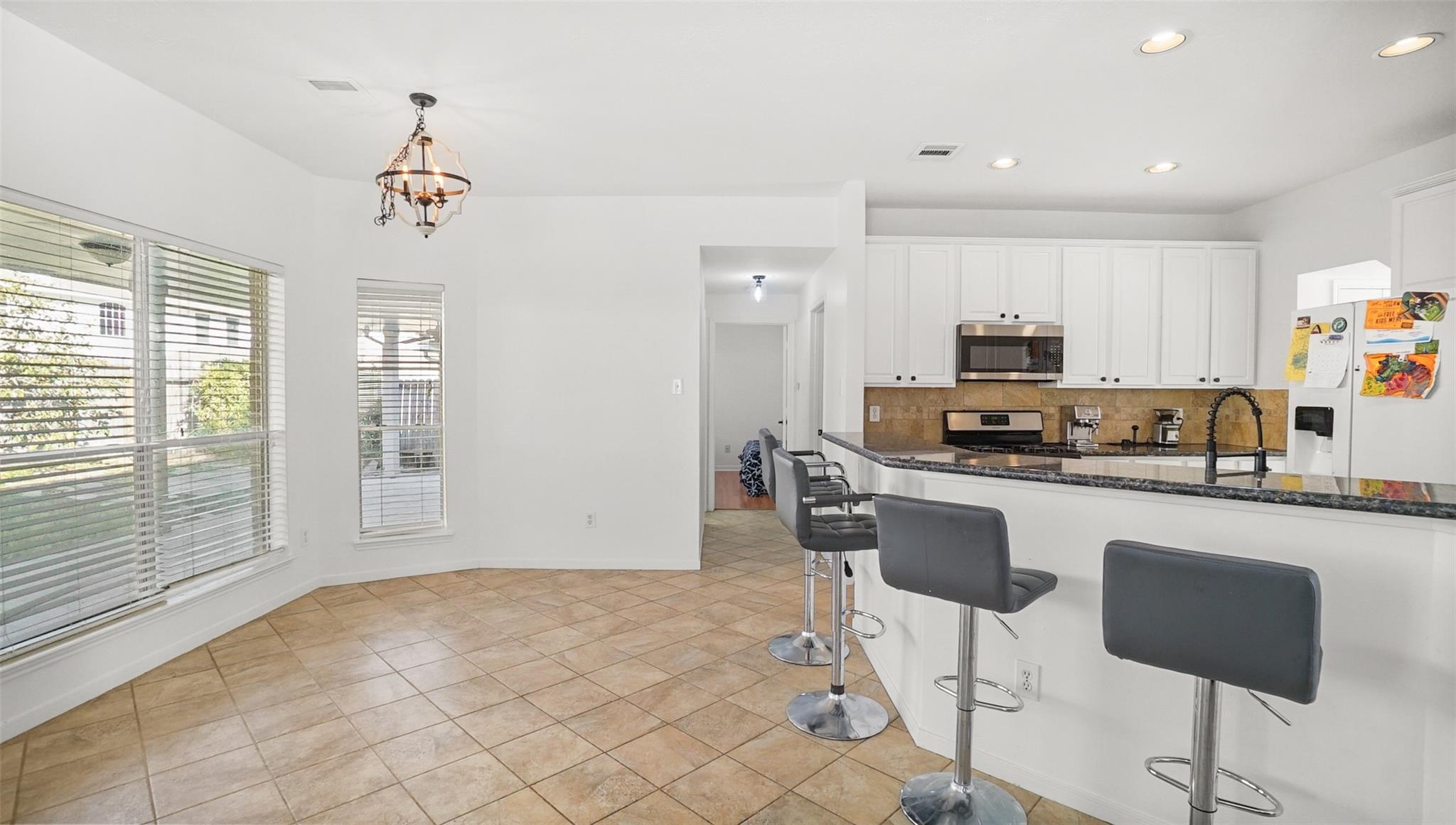 810 Flanners Court Property Photo 10