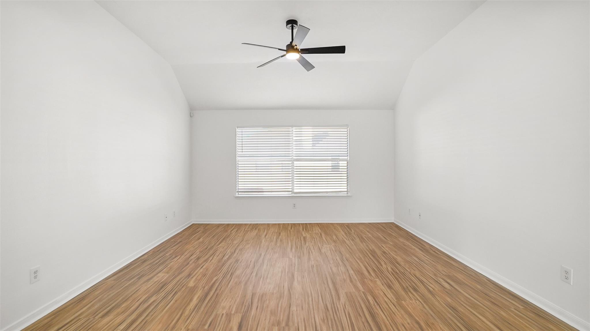 810 Flanners Court Property Photo 26